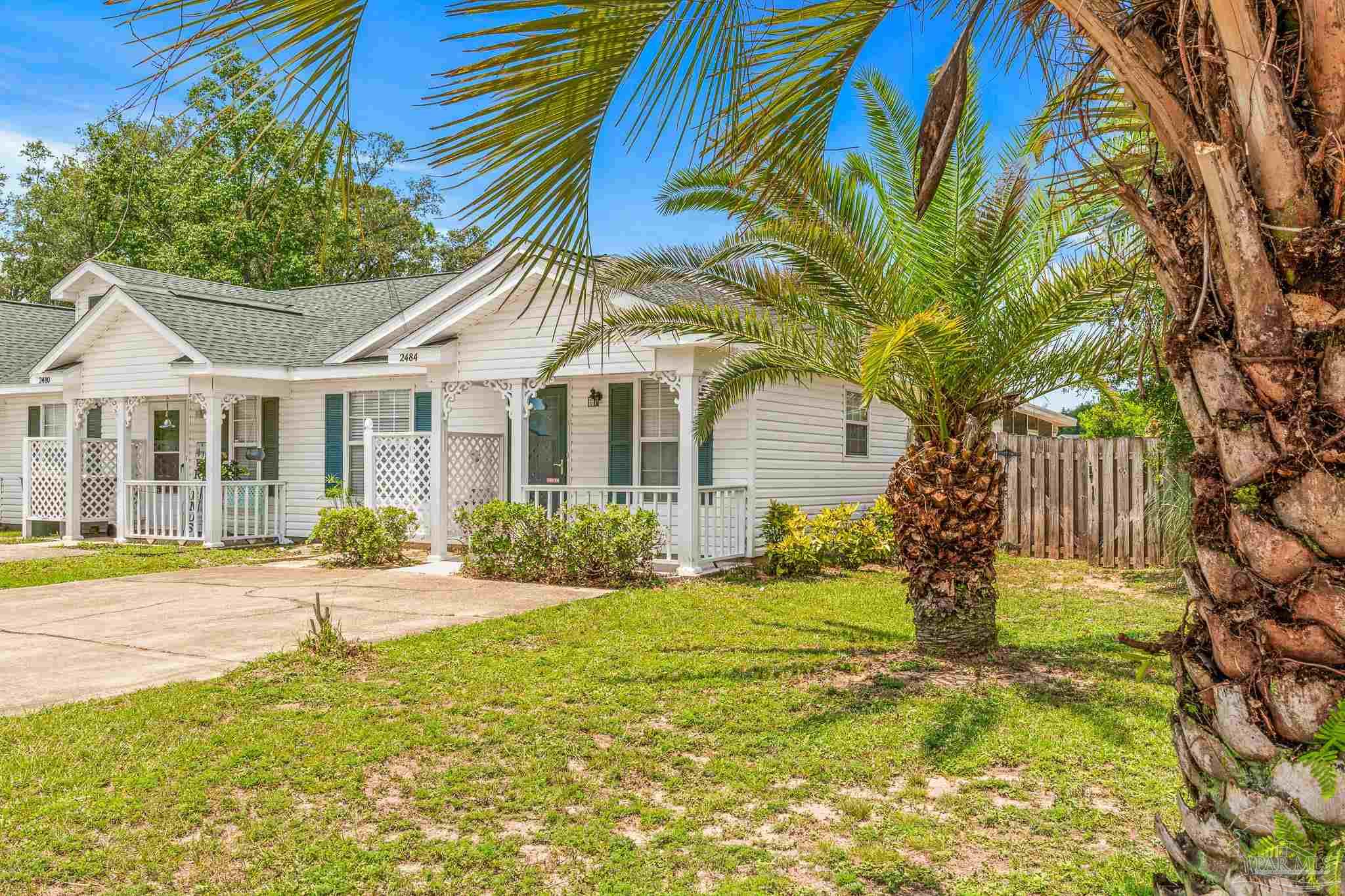 2484 Spyglass Cir