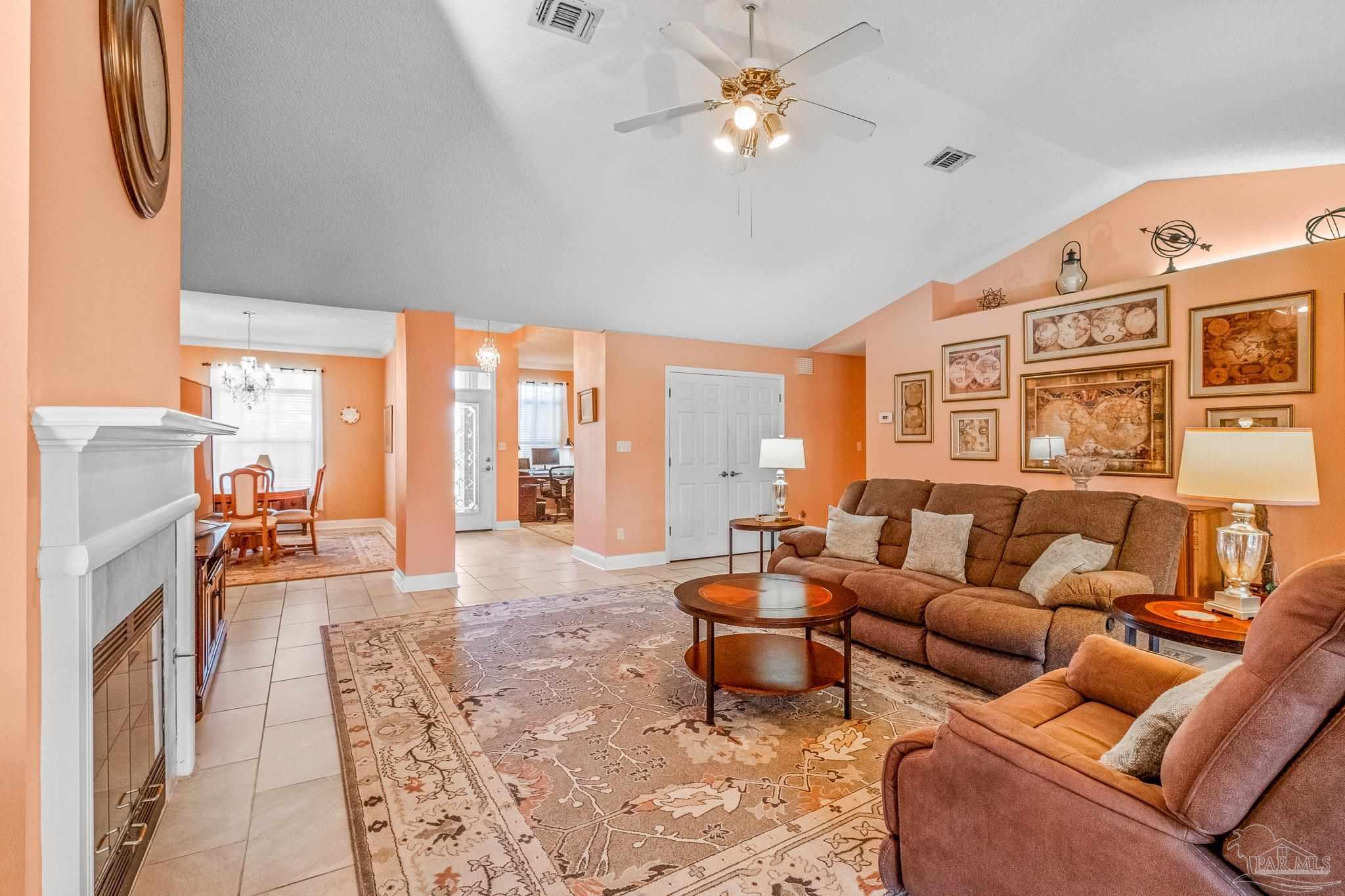 25 Bartlett Cir