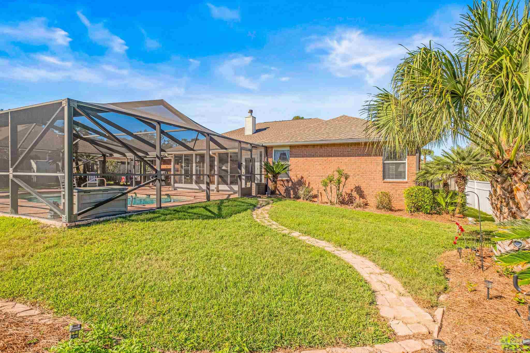 25 Bartlett Cir