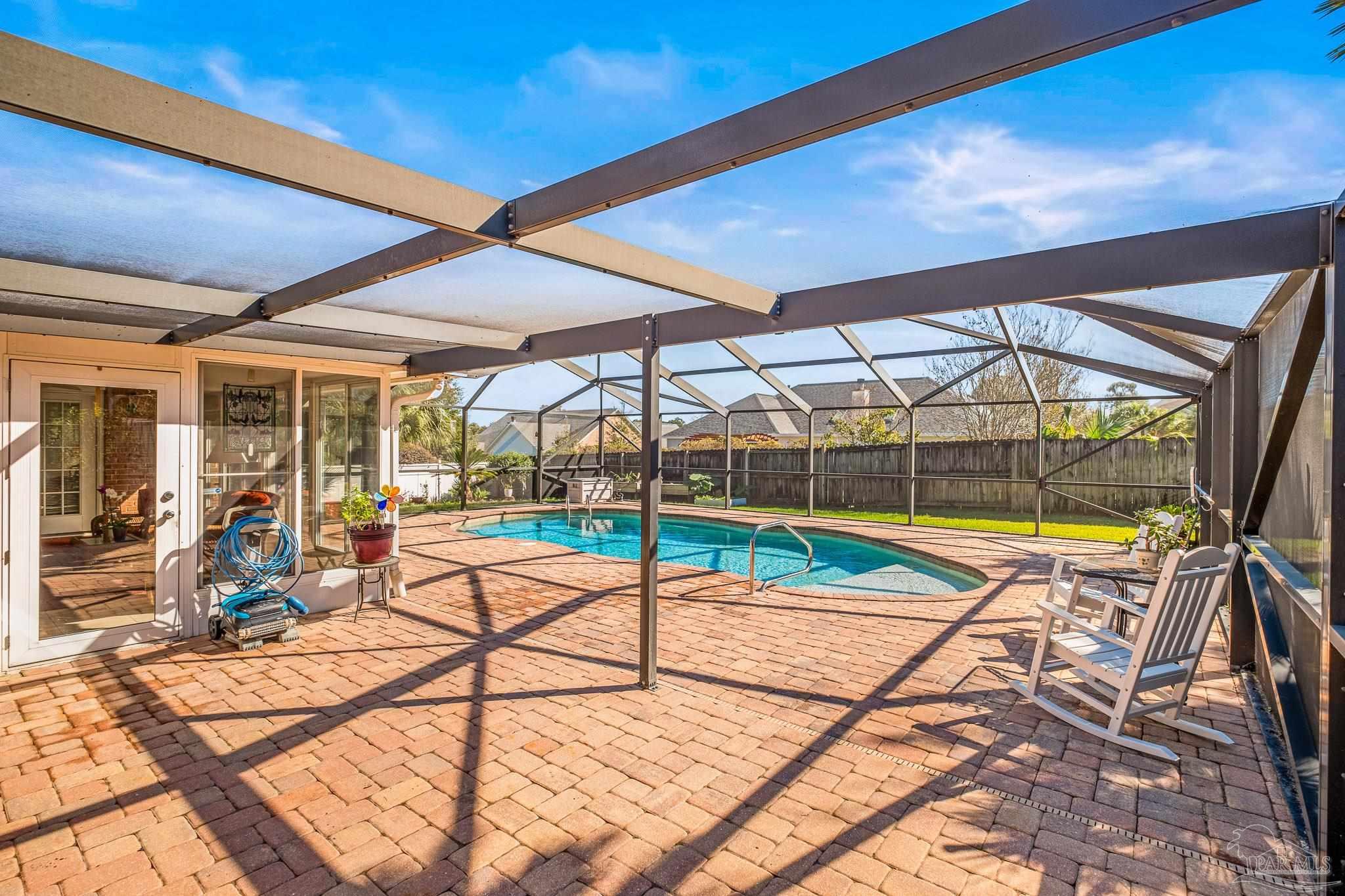 25 Bartlett Cir