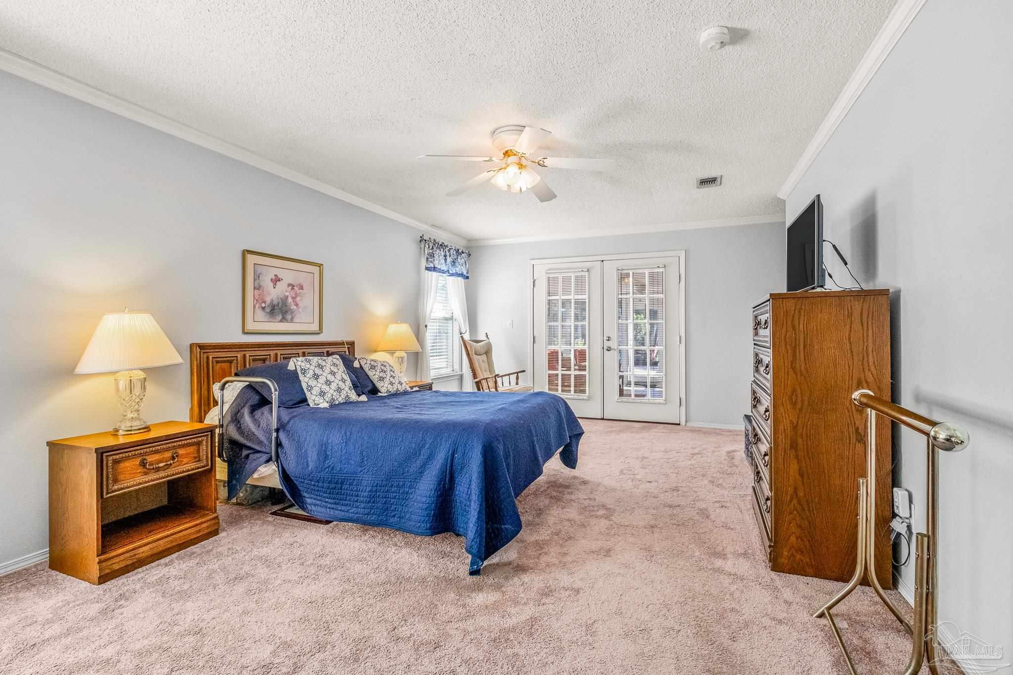 25 Bartlett Cir