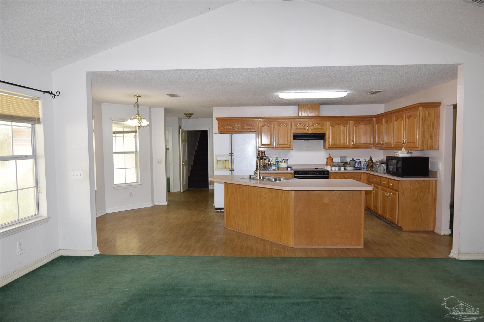 7992 Rex Dr