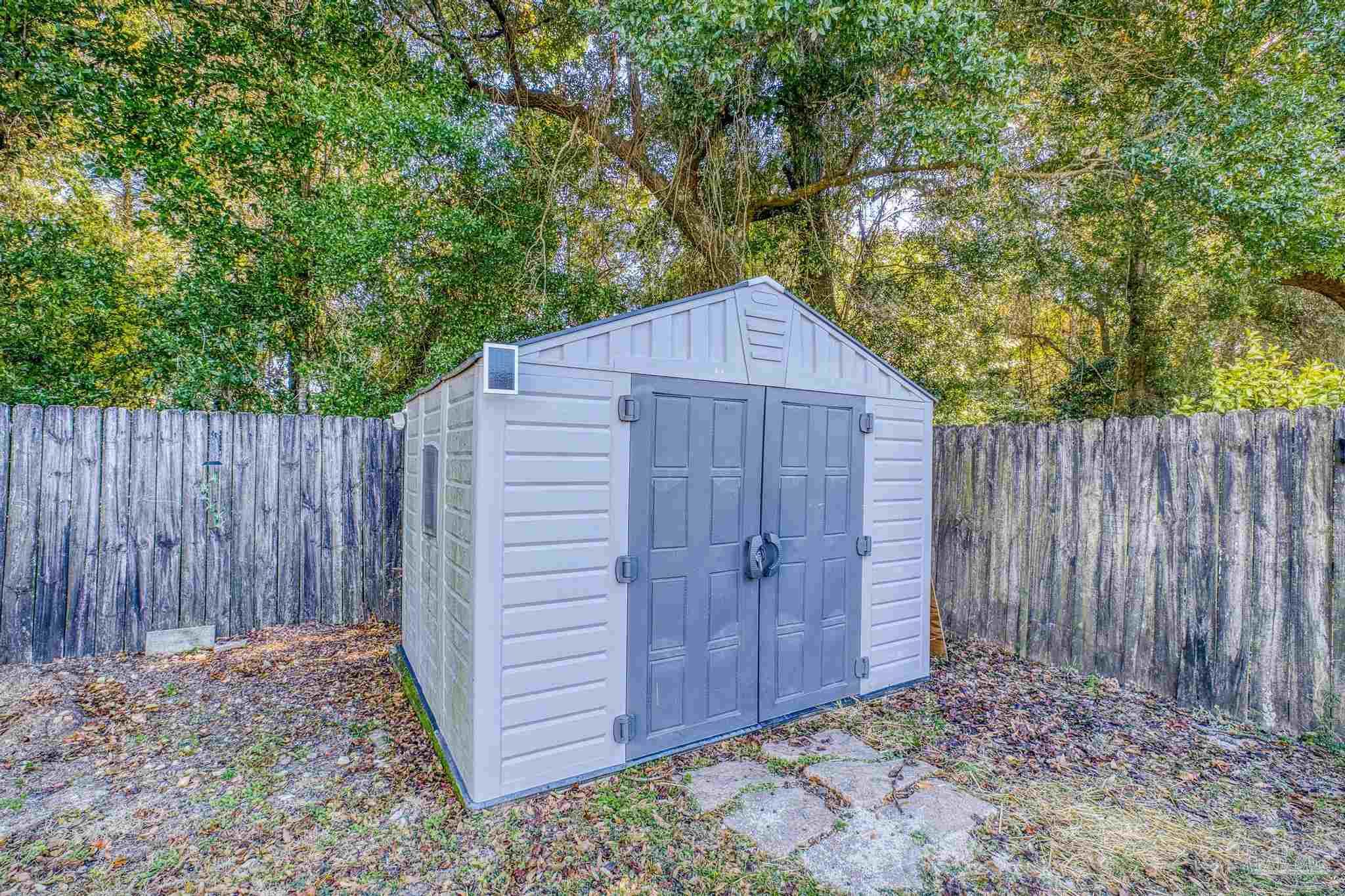 789 Ladner Dr