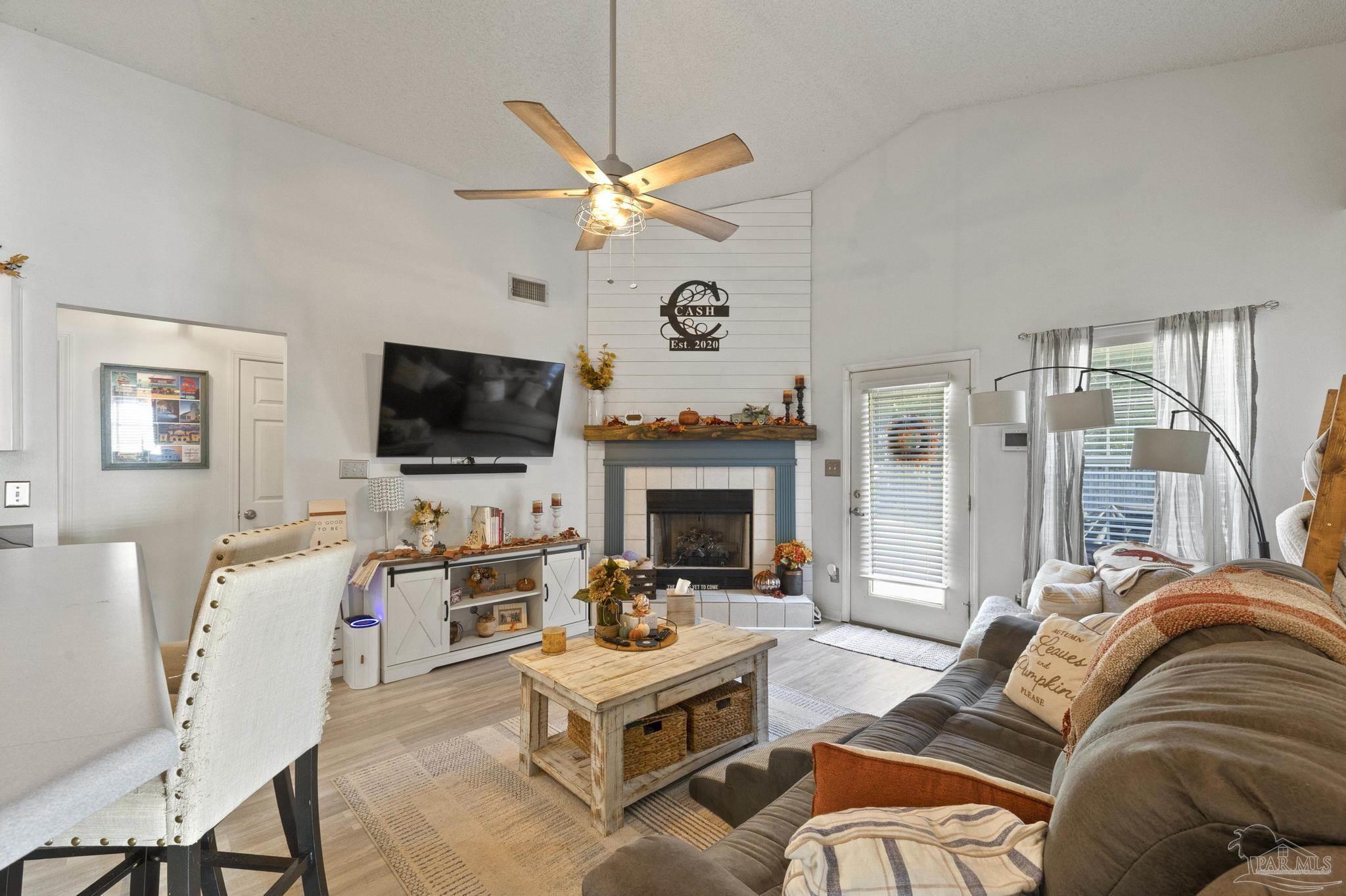 789 Ladner Dr