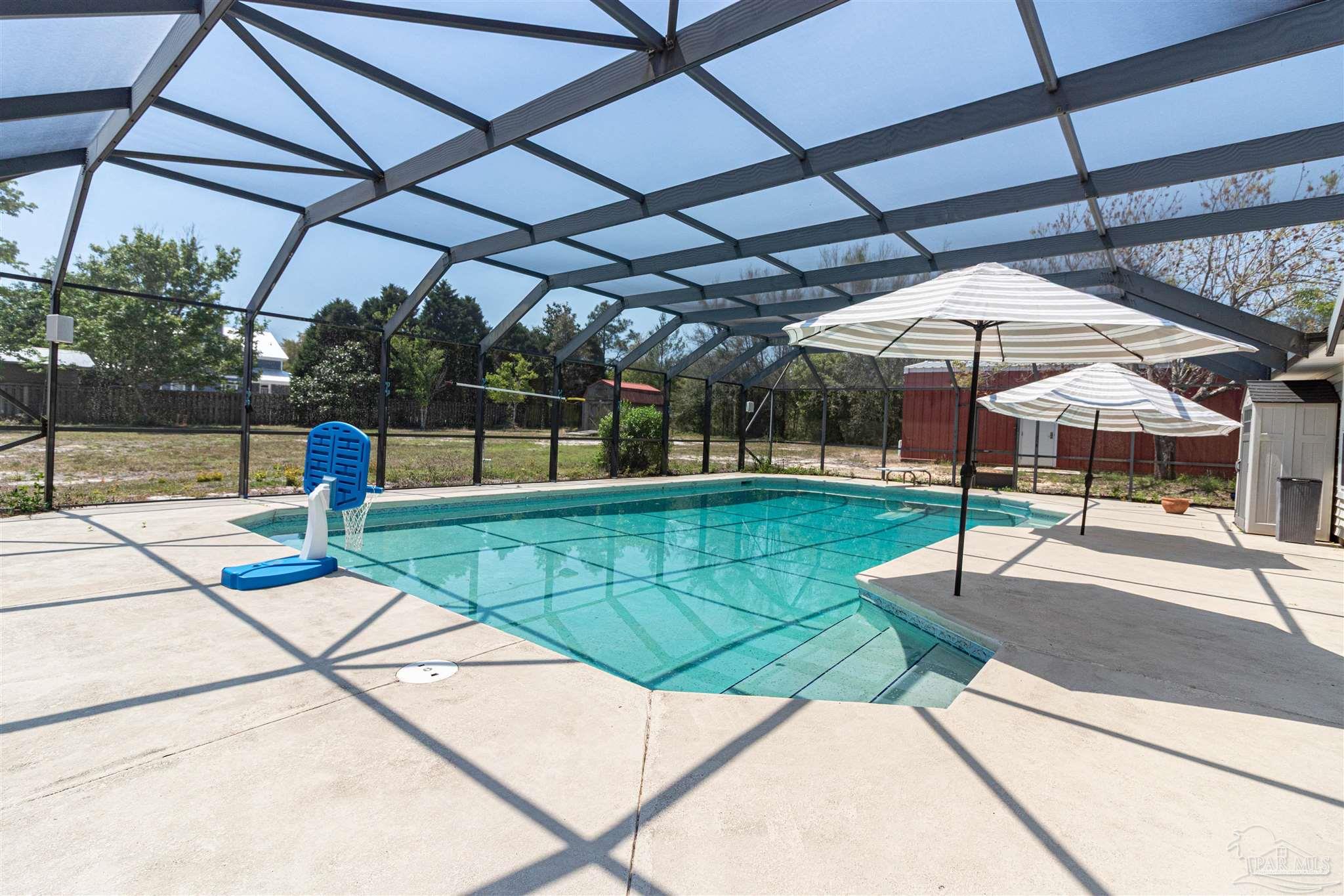 9437 Bone Bluff Dr