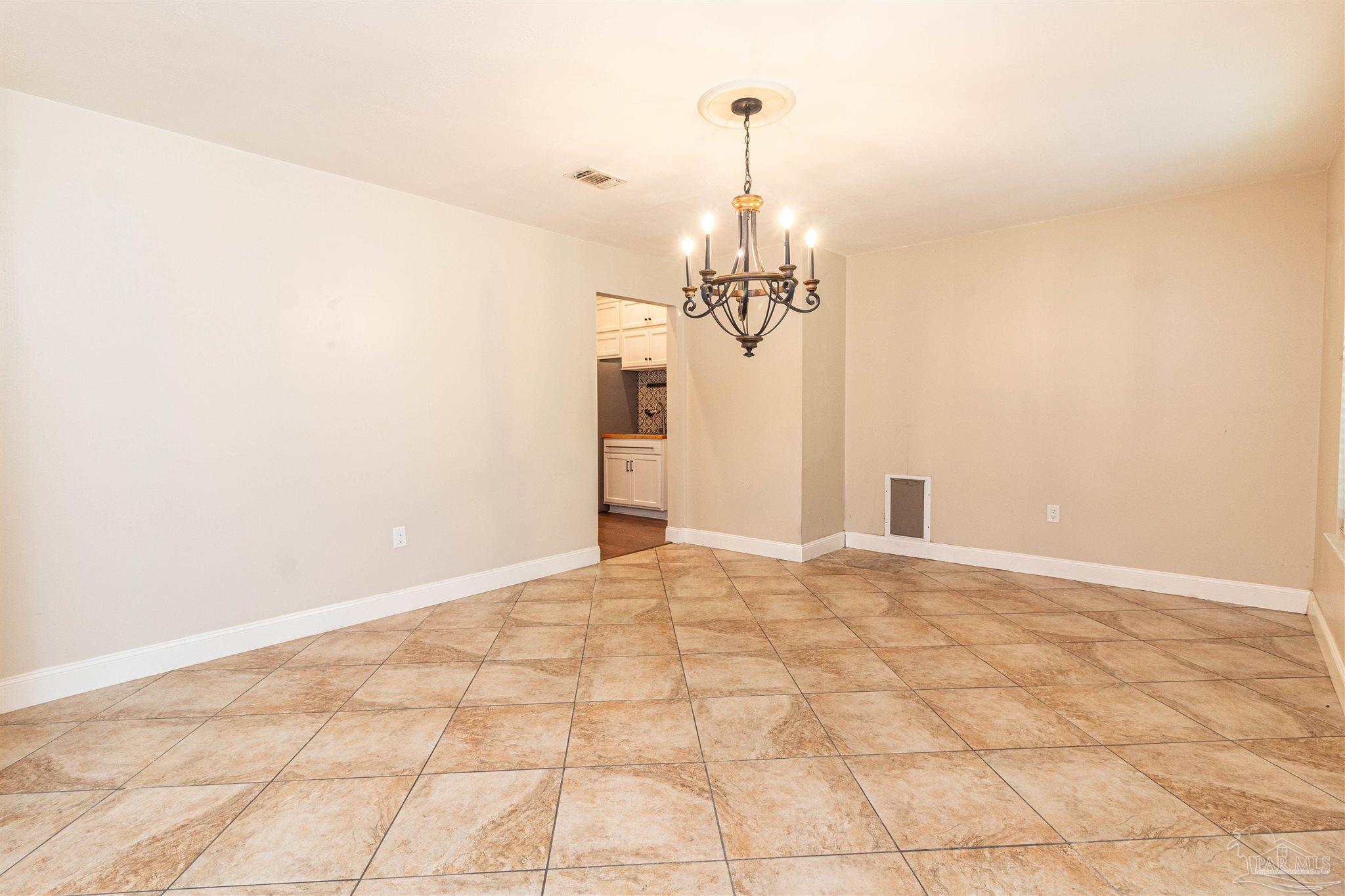9437 Bone Bluff Dr