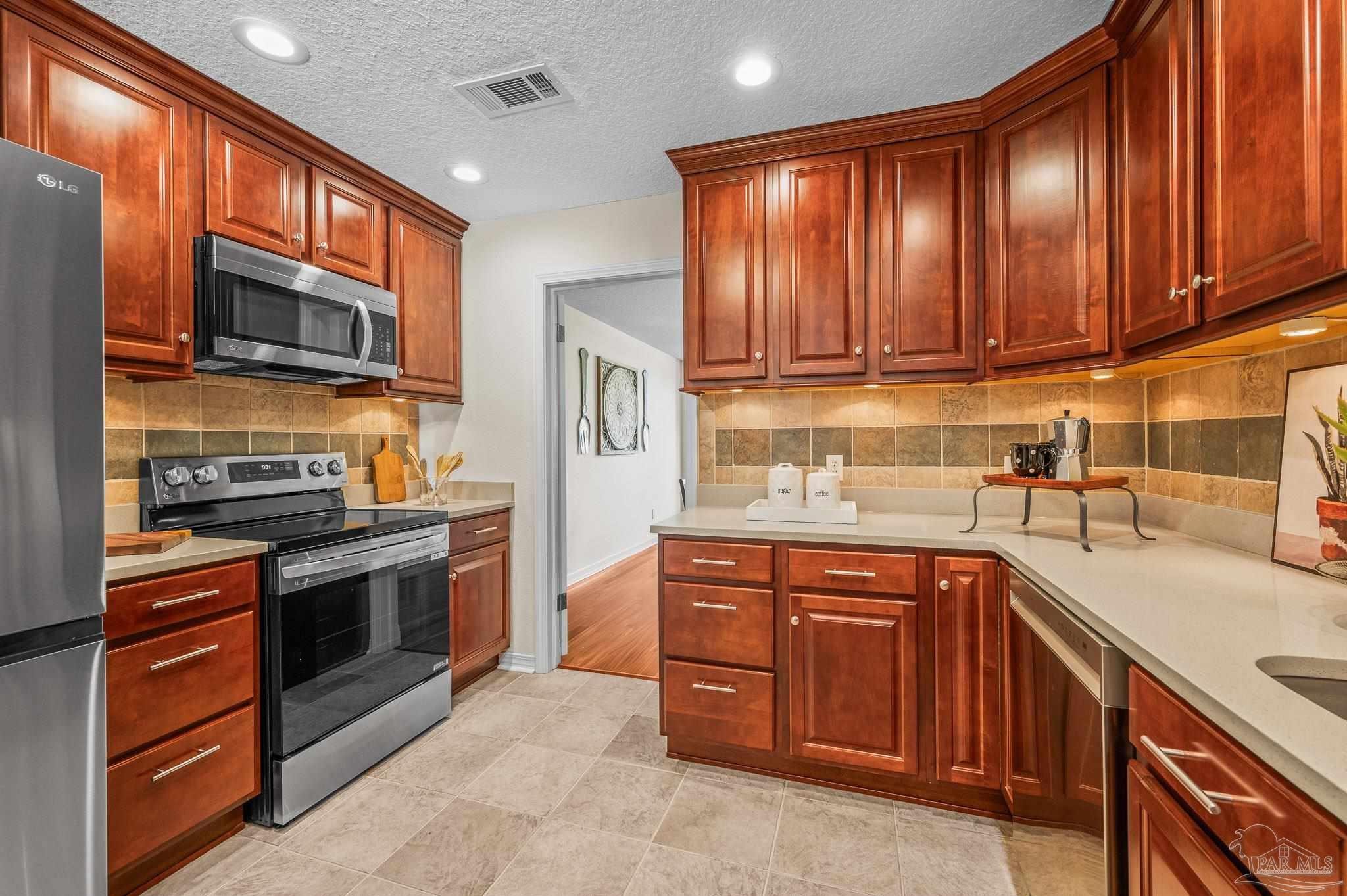 5356 Rowe Trl