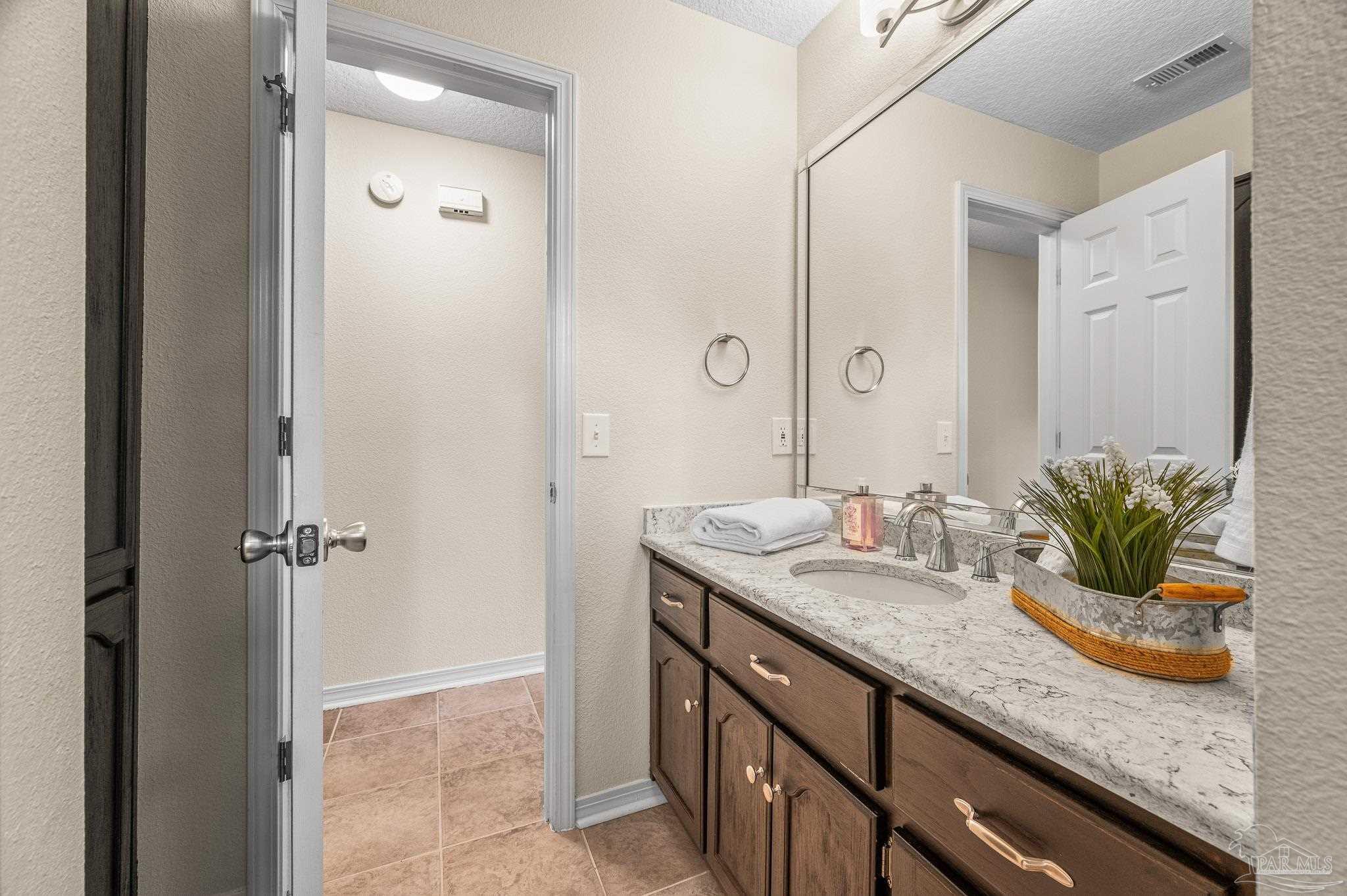 5356 Rowe Trl