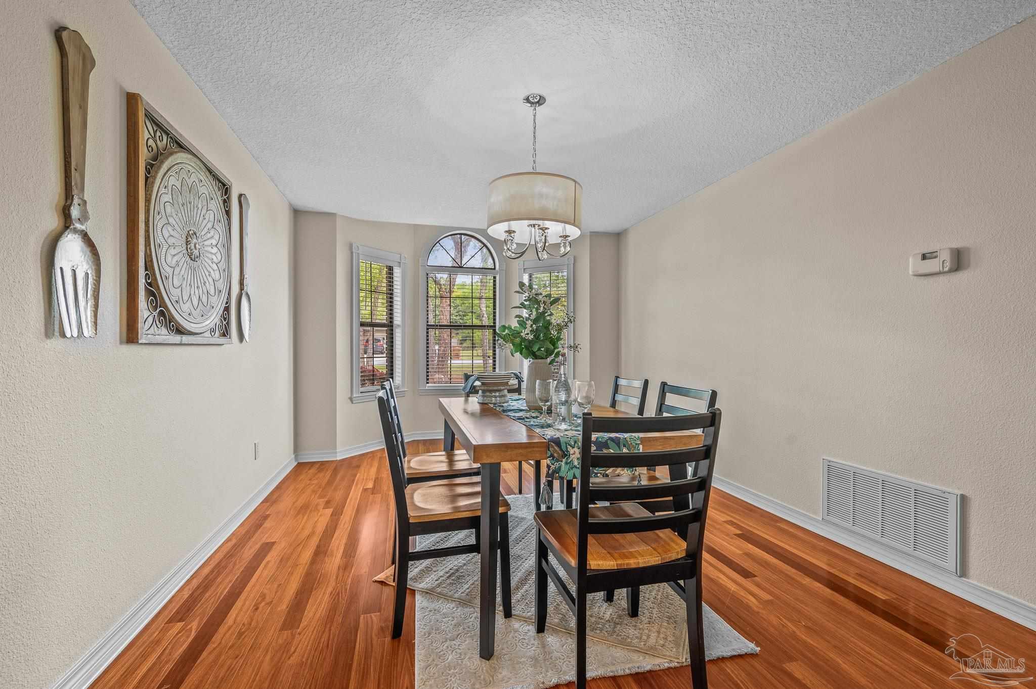 5356 Rowe Trl