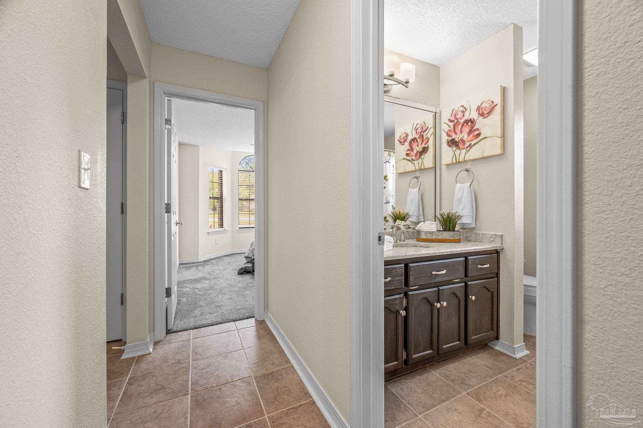 5356 Rowe Trl