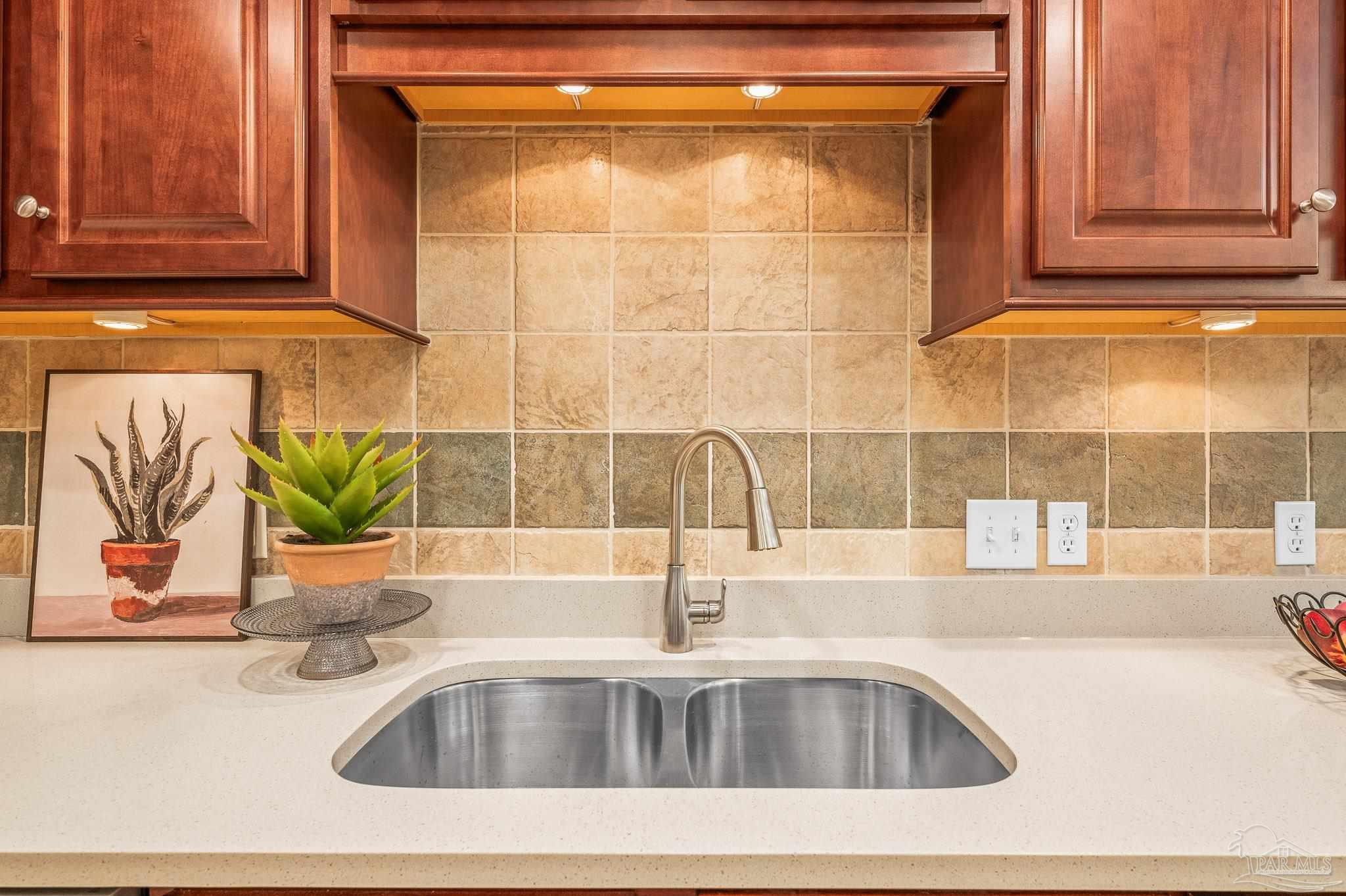 5356 Rowe Trl