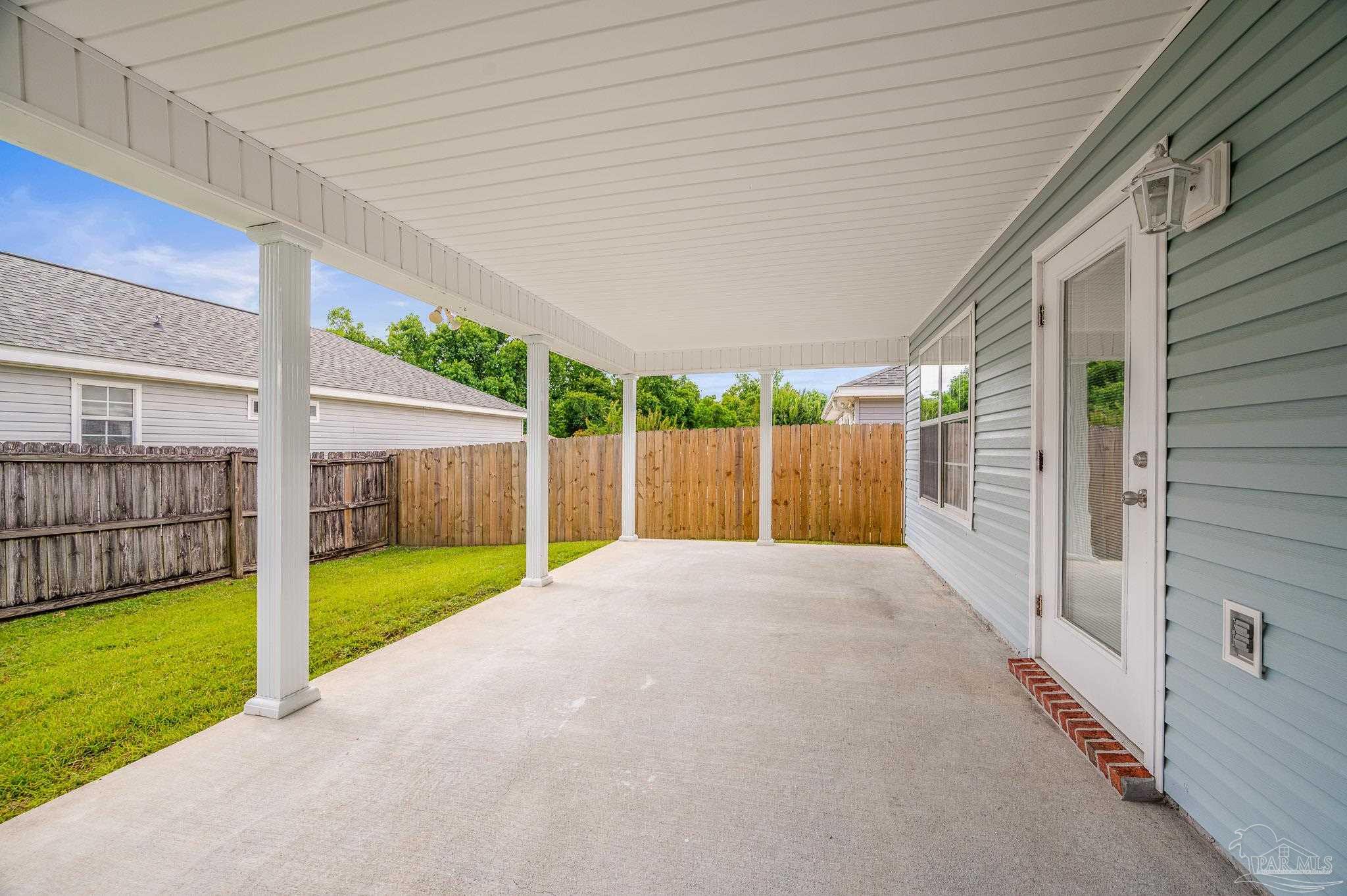 7862 Stonebrook Dr