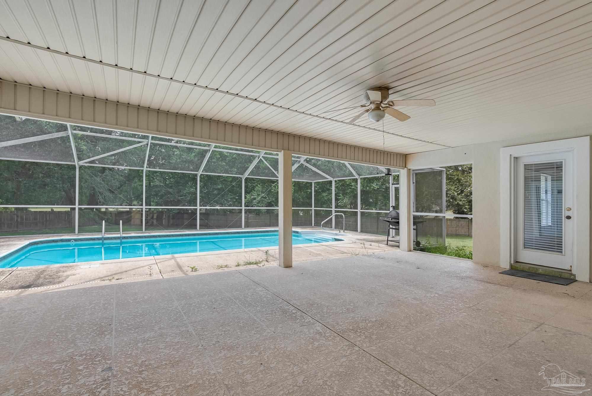 4121 Bamboo Dr