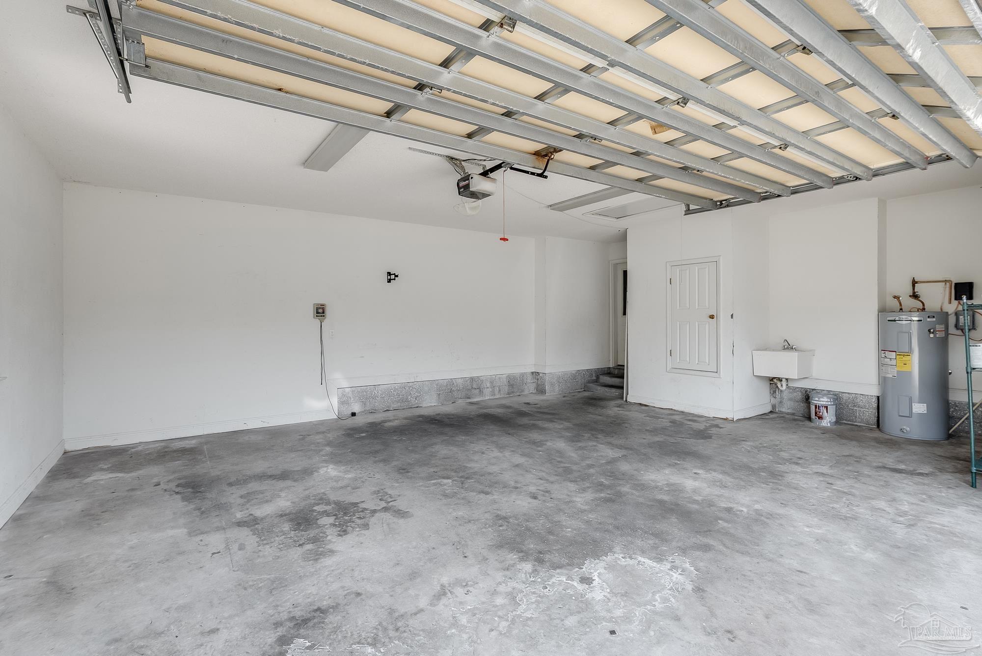 4121 Bamboo Dr