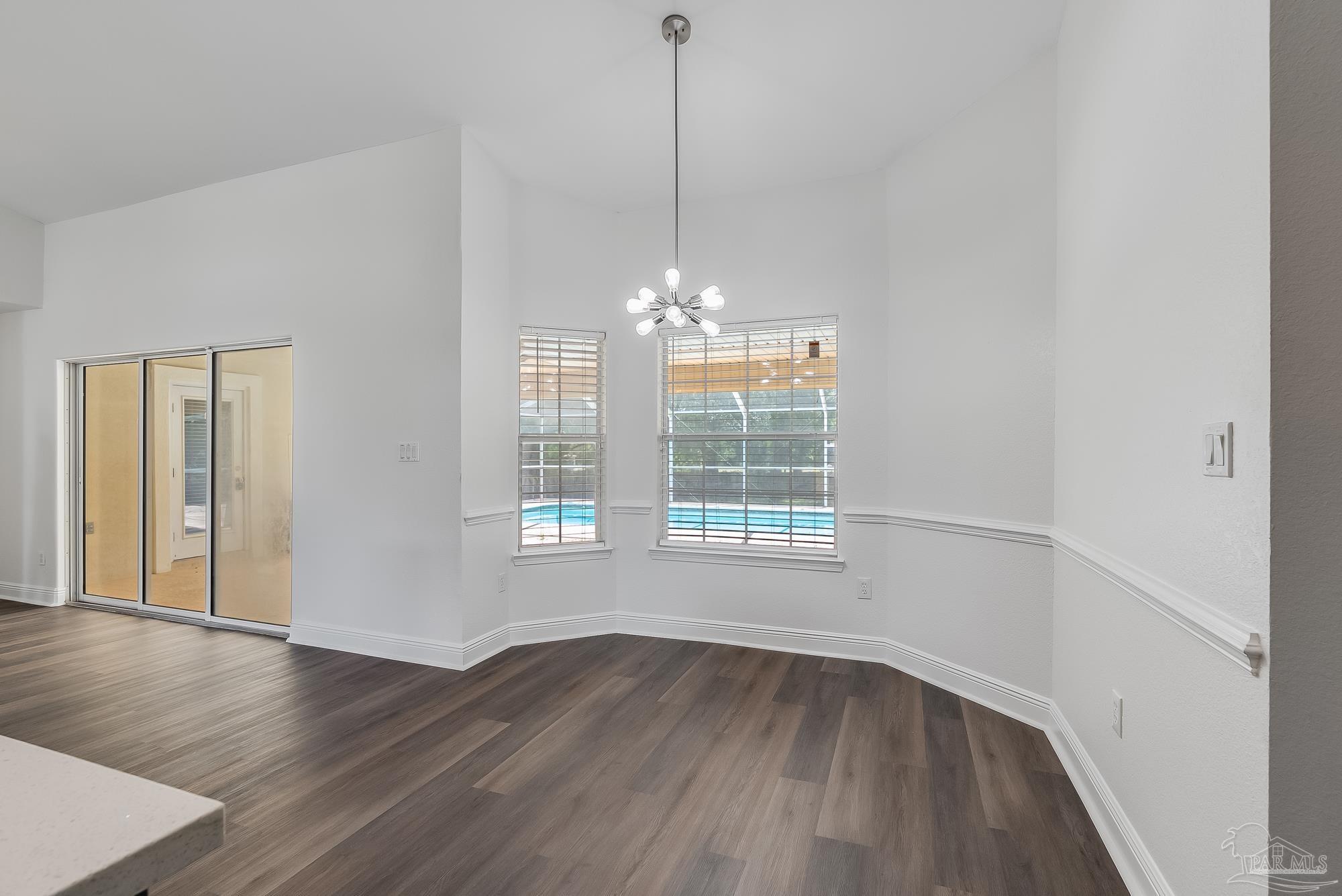 4121 Bamboo Dr