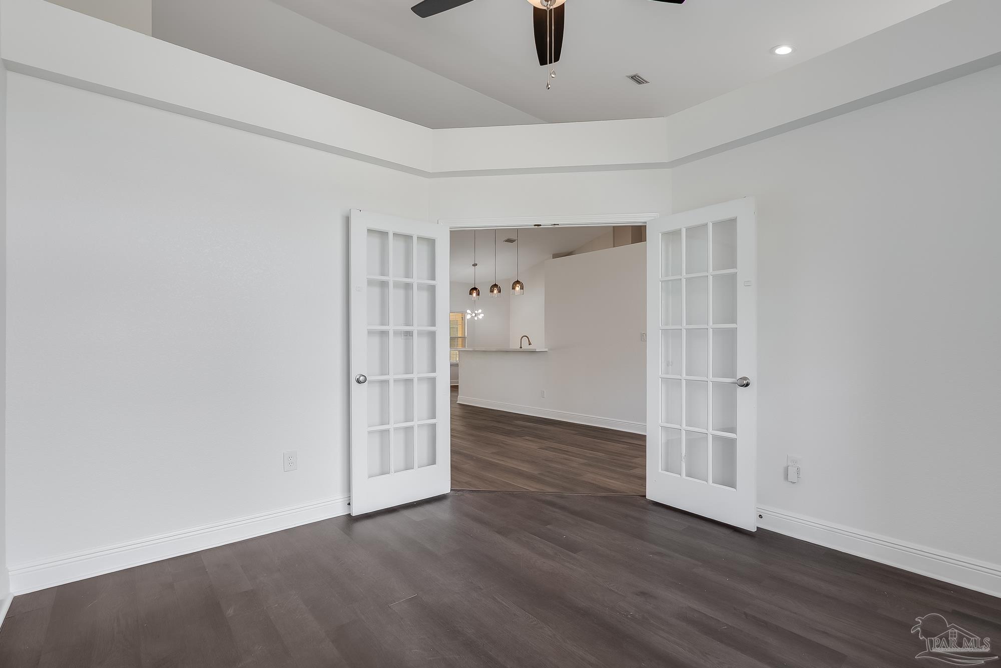 4121 Bamboo Dr
