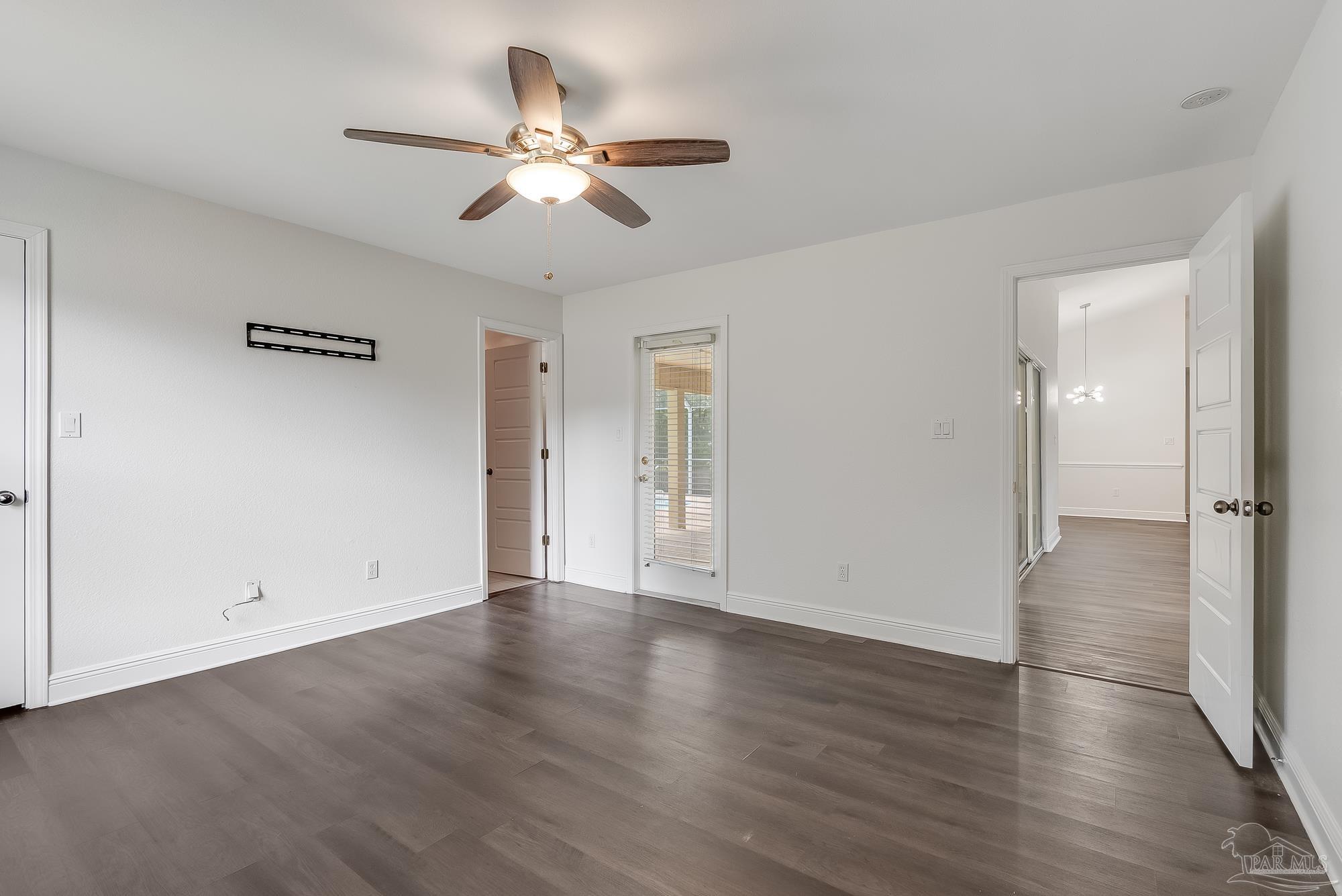 4121 Bamboo Dr