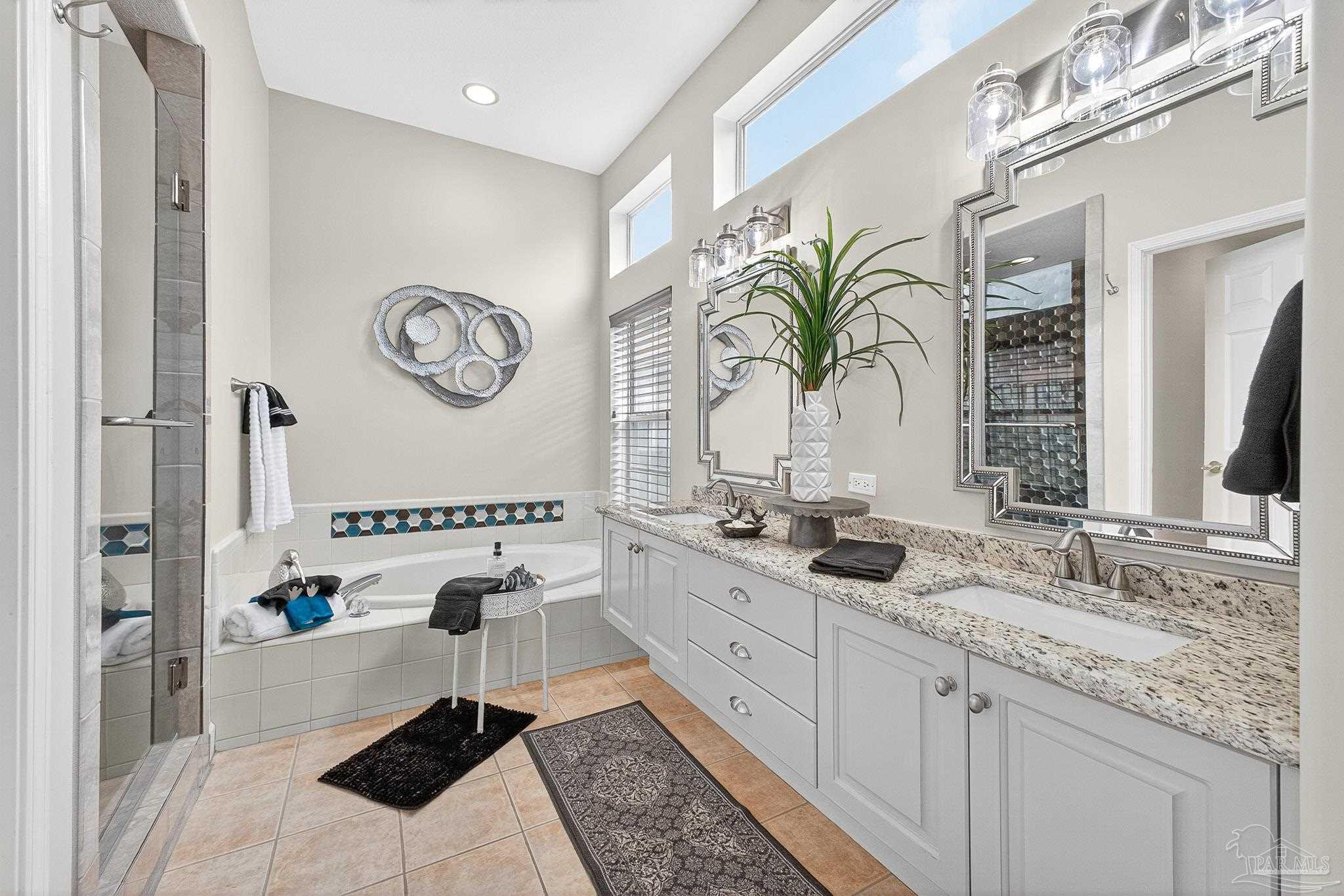 2004 Downing Dr