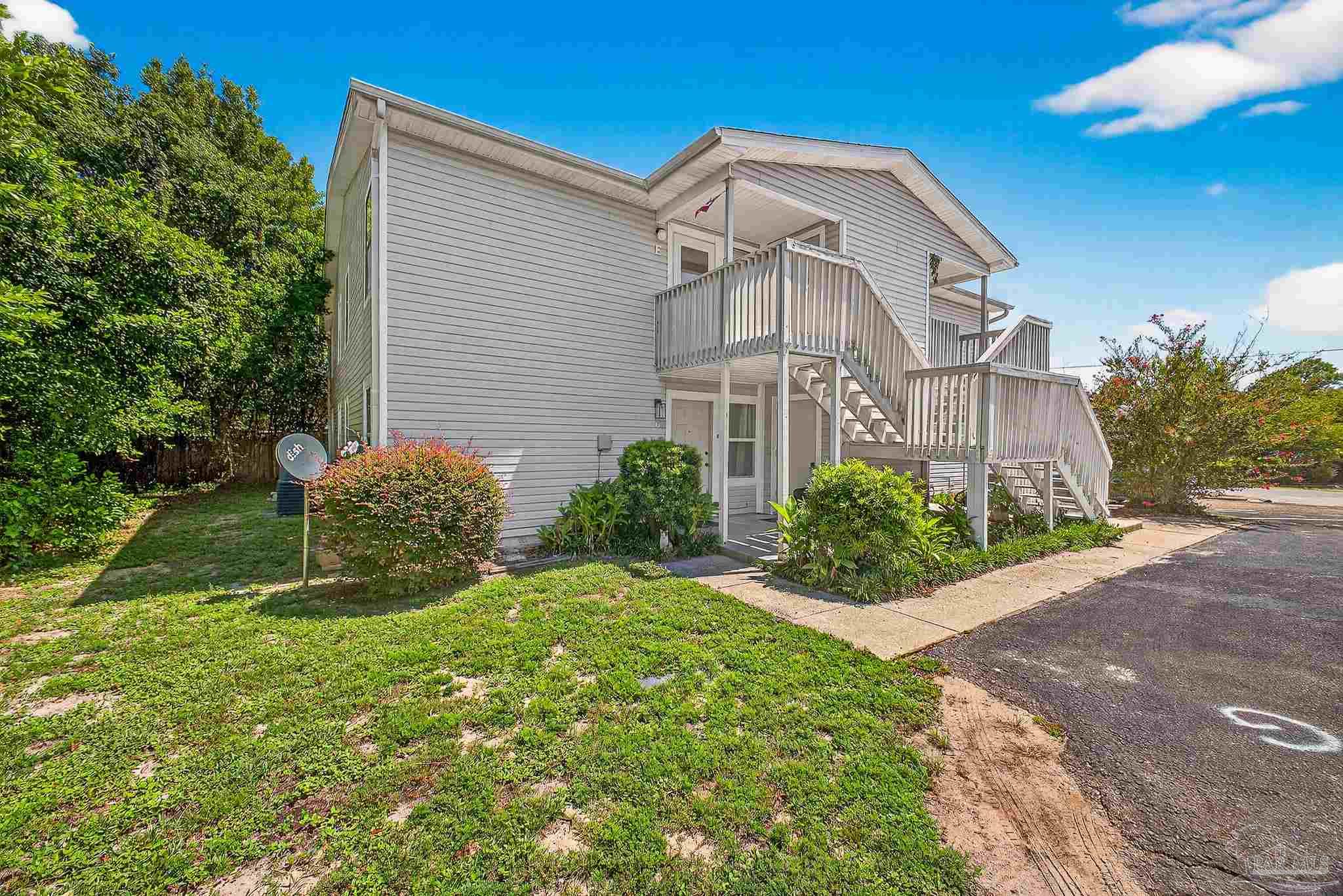 3208 Redwood Ln # 114 Unit: G-114