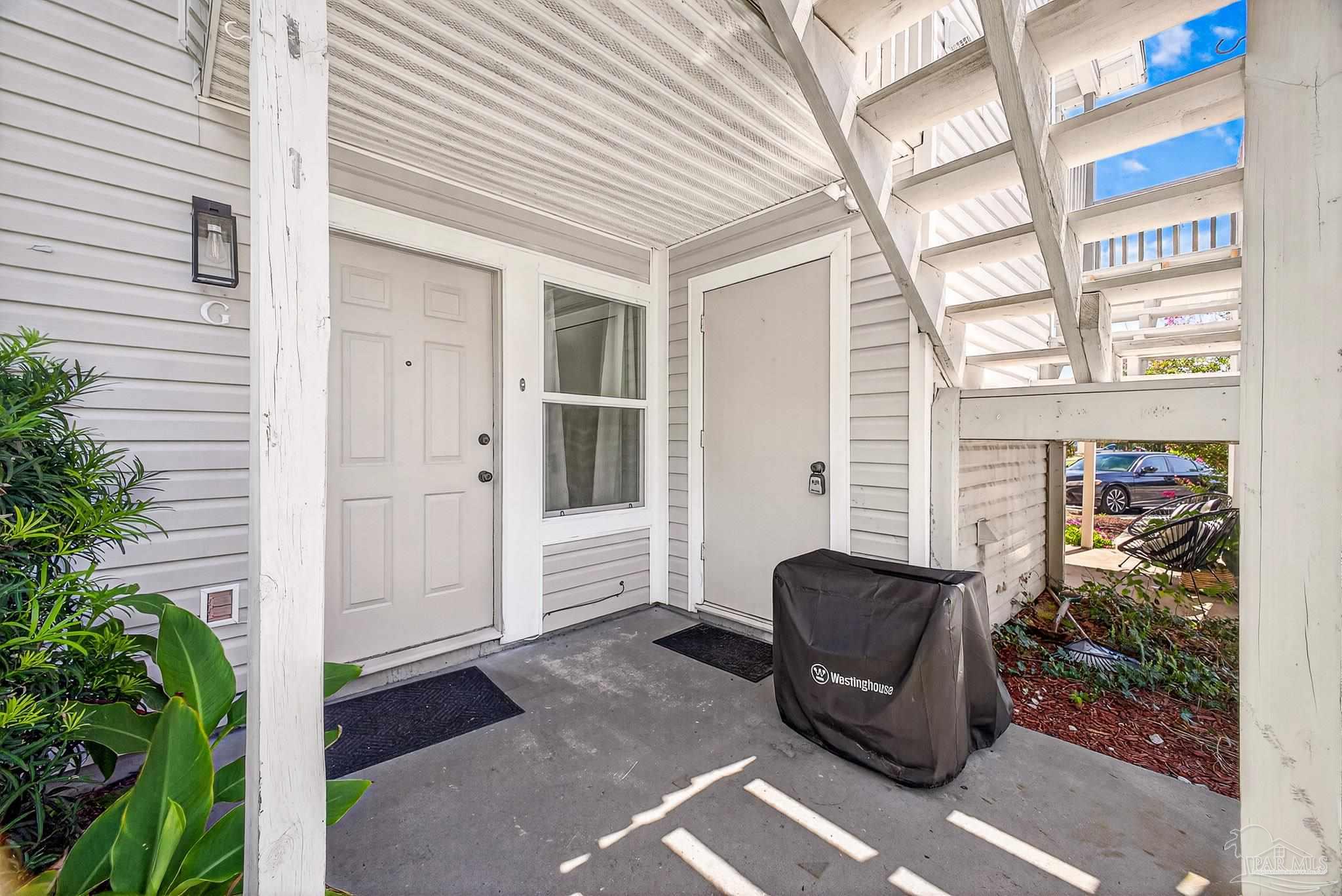 3208 Redwood Ln # 114 Unit: G-114