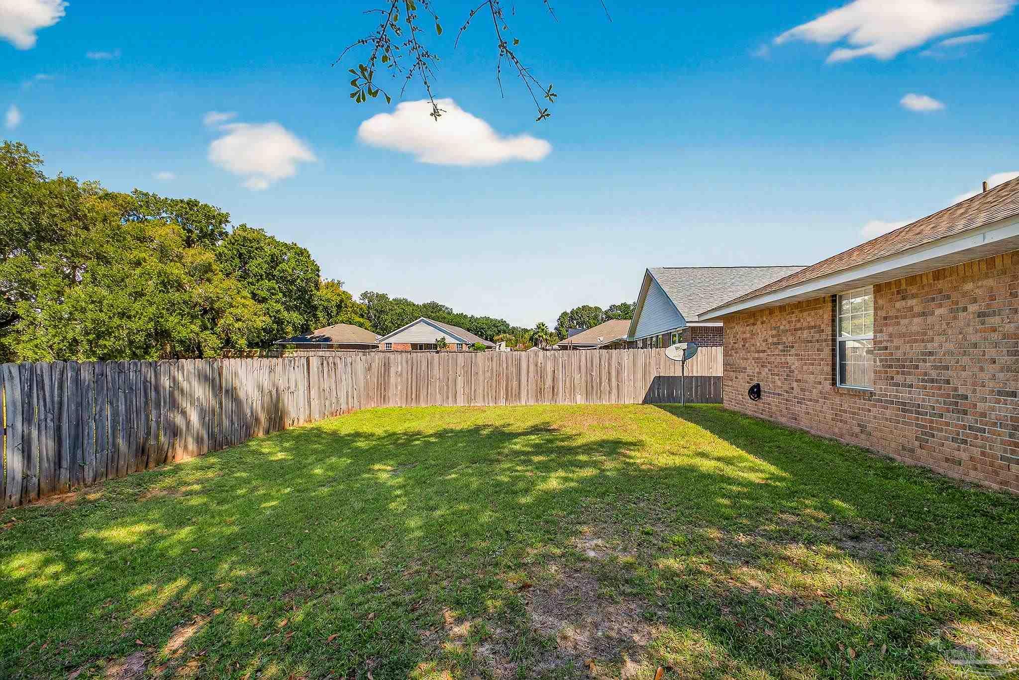 5127 Cocoa Dr