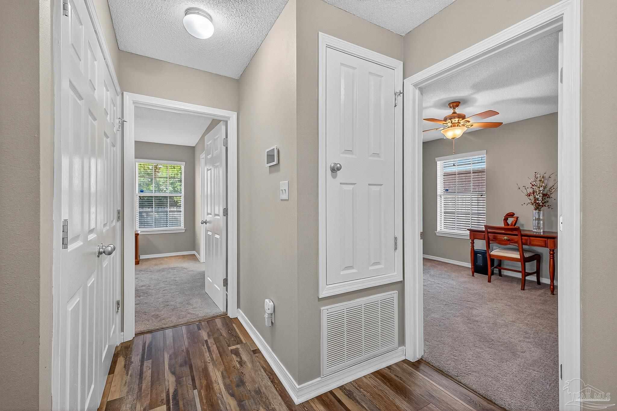 5127 Cocoa Dr