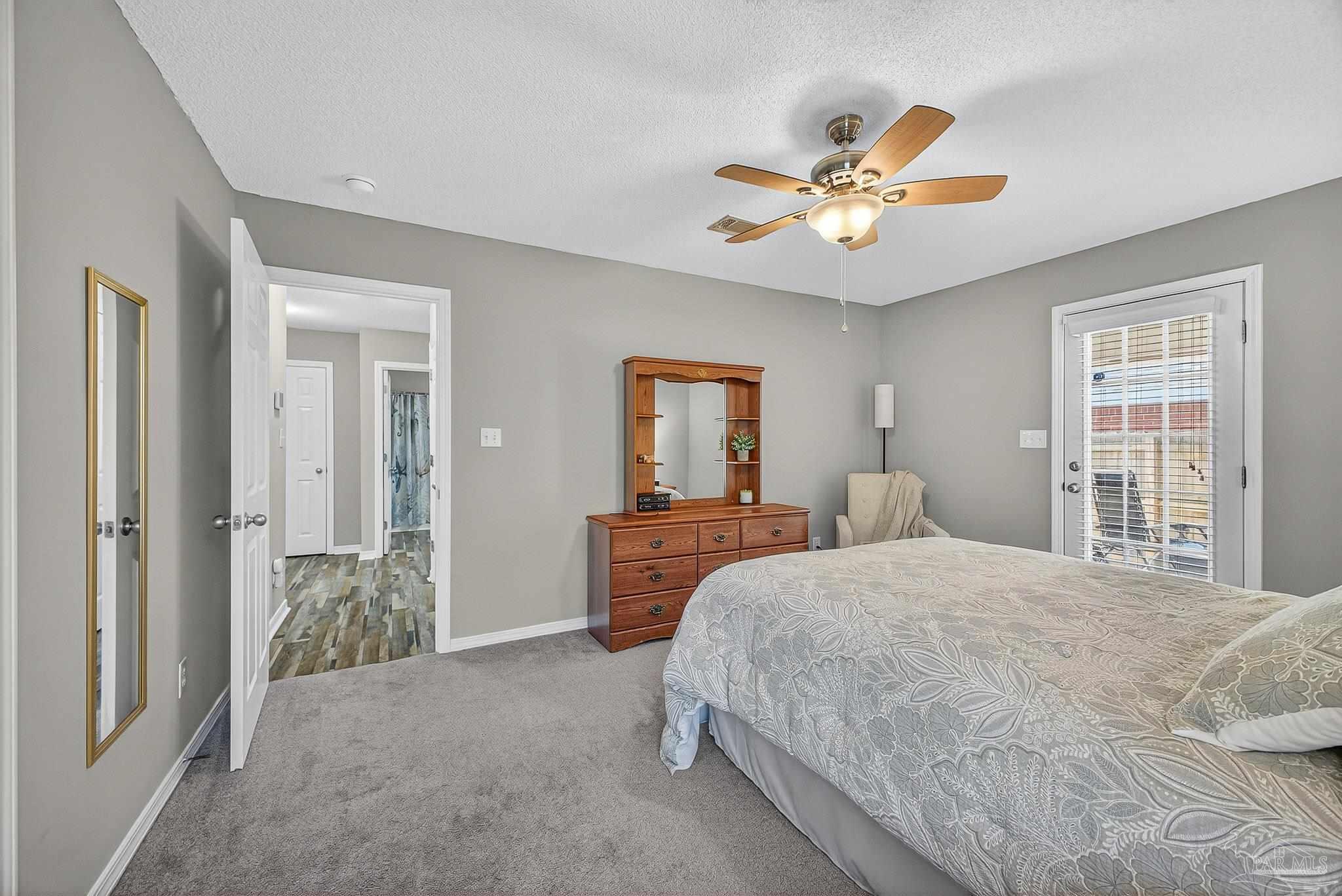 5127 Cocoa Dr