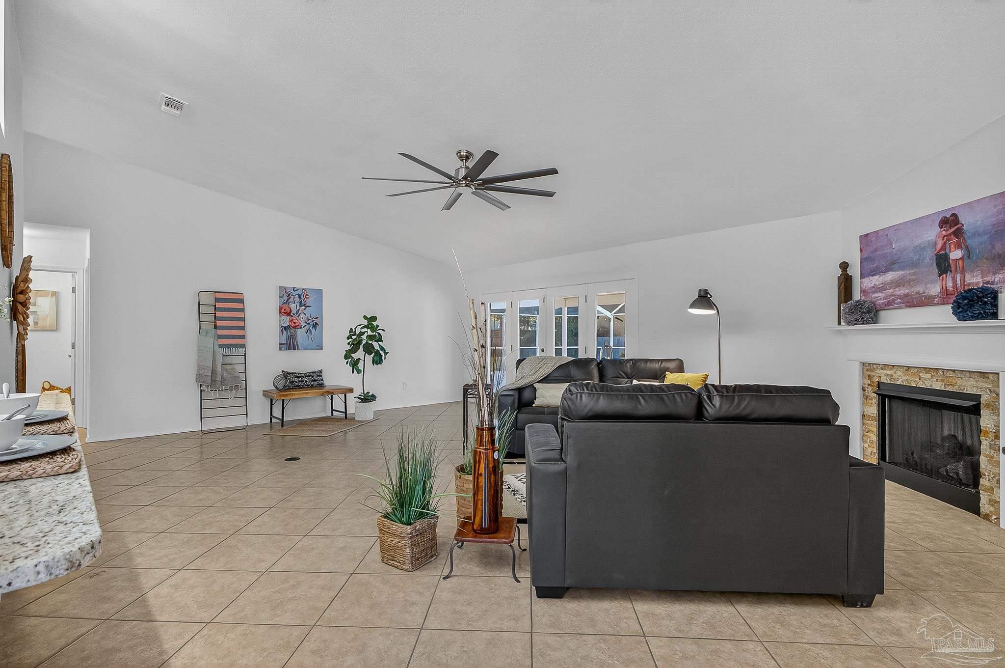 26 Bartlett Cir