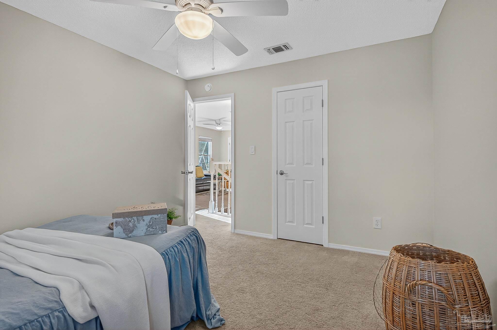 26 Bartlett Cir