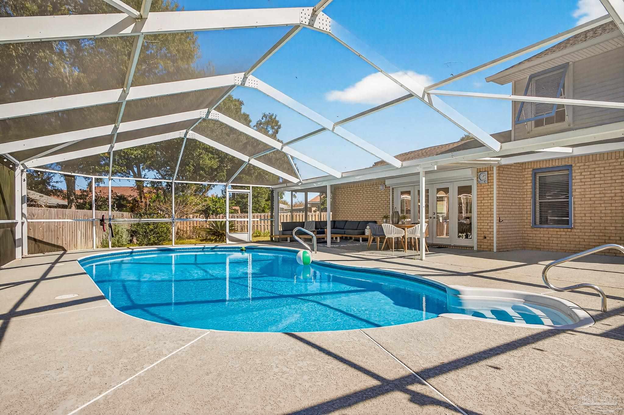 26 Bartlett Cir
