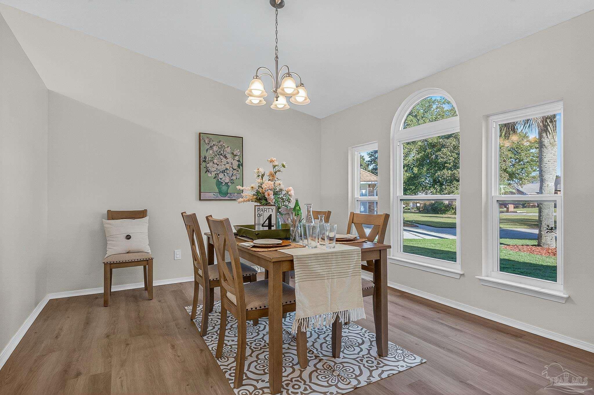 26 Bartlett Cir