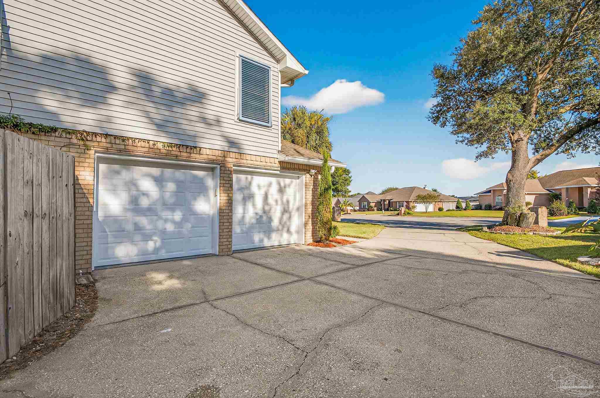 26 Bartlett Cir