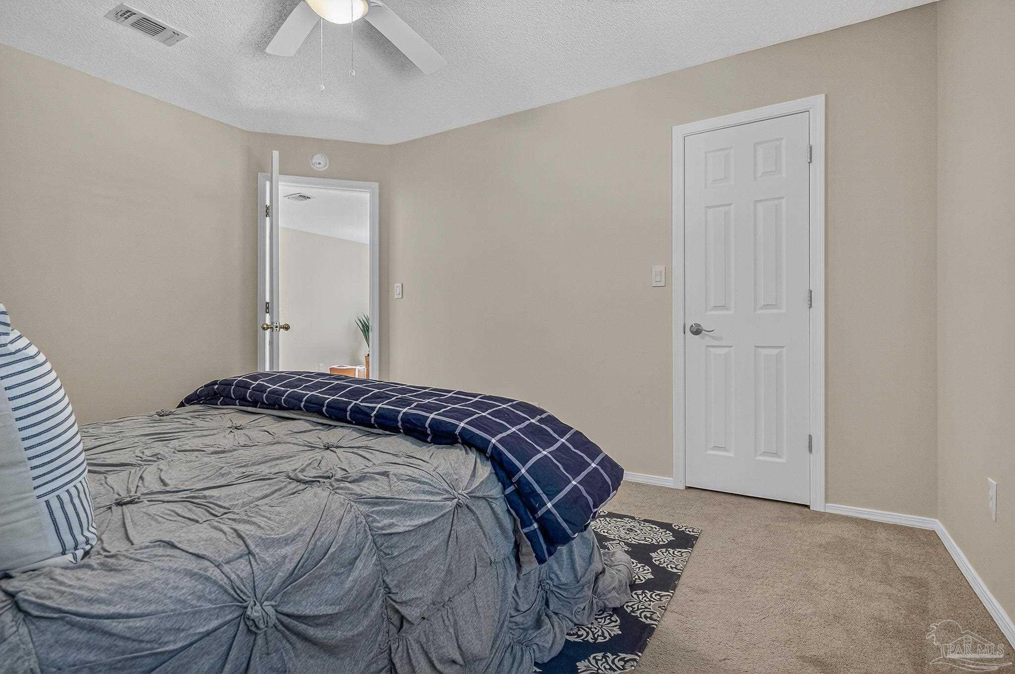 26 Bartlett Cir