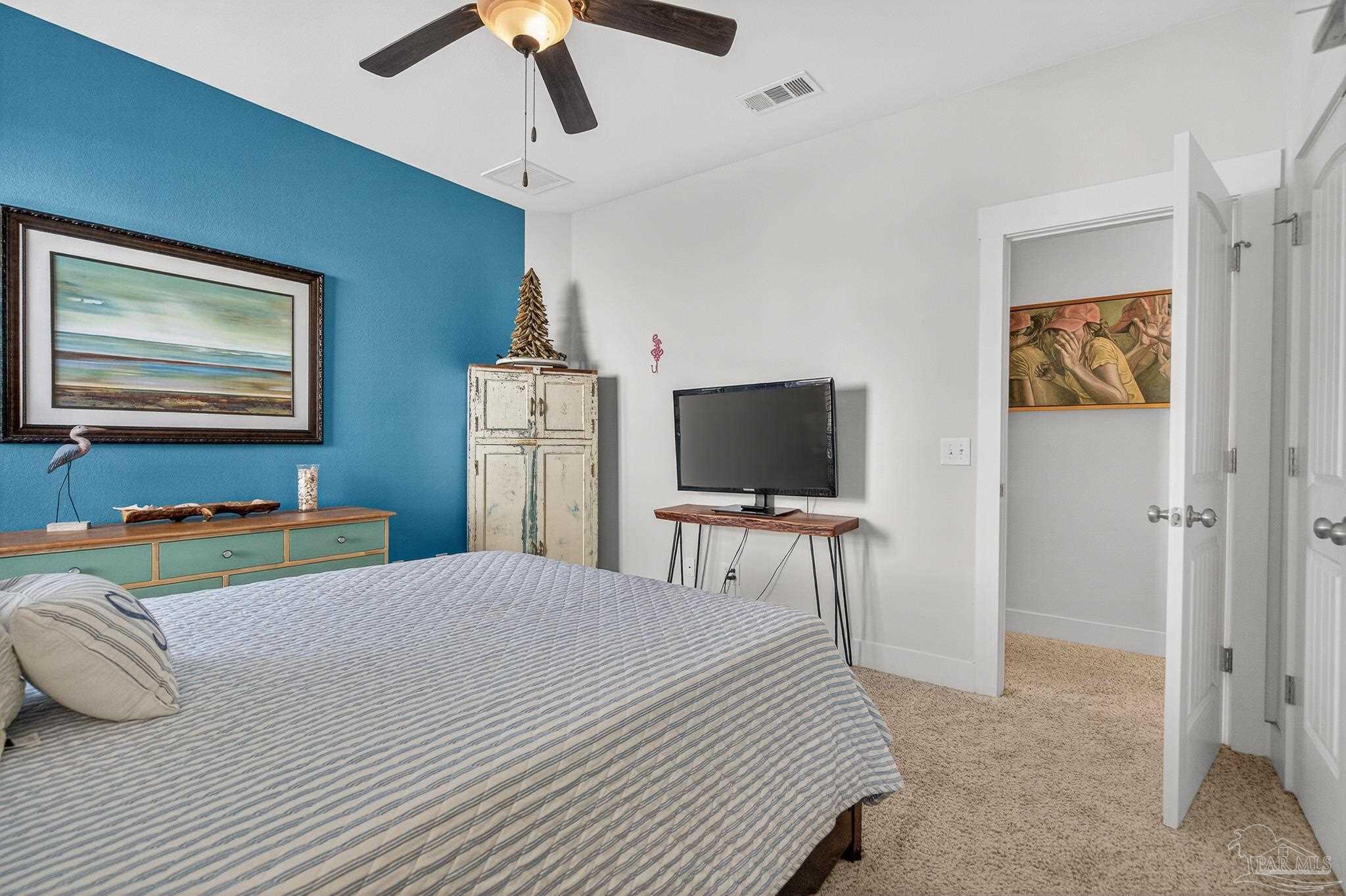 8977 Foxtail Loop