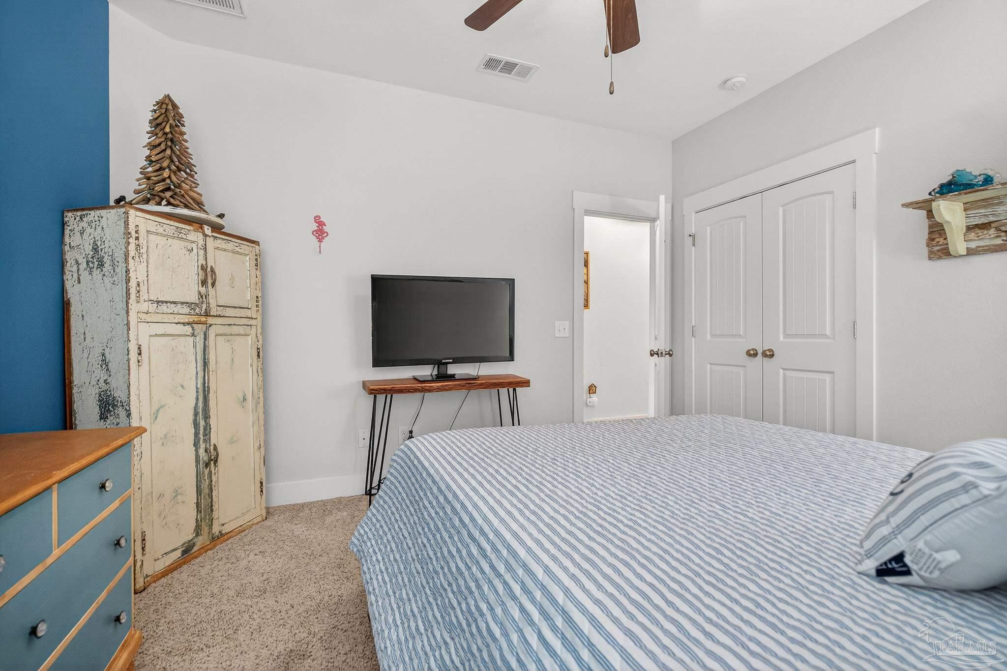 8977 Foxtail Loop