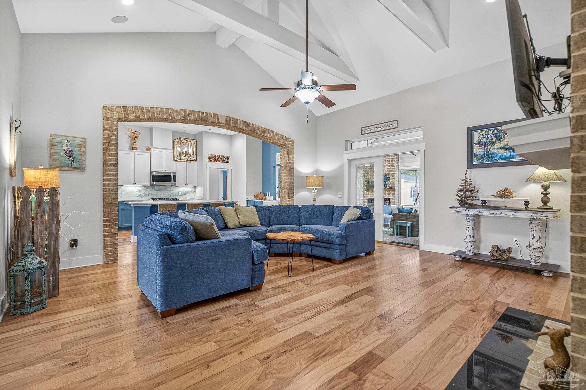 8977 Foxtail Loop