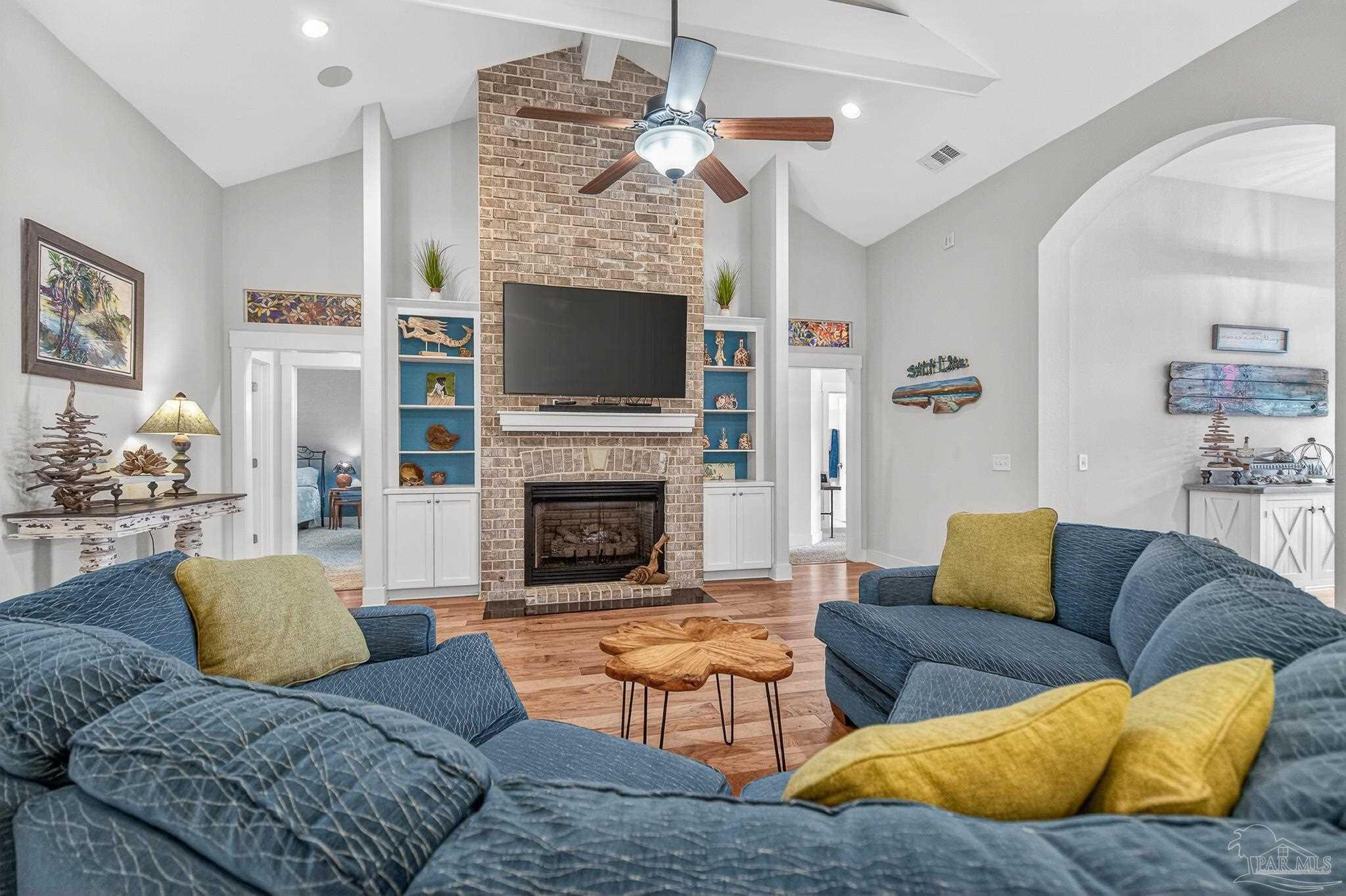 8977 Foxtail Loop