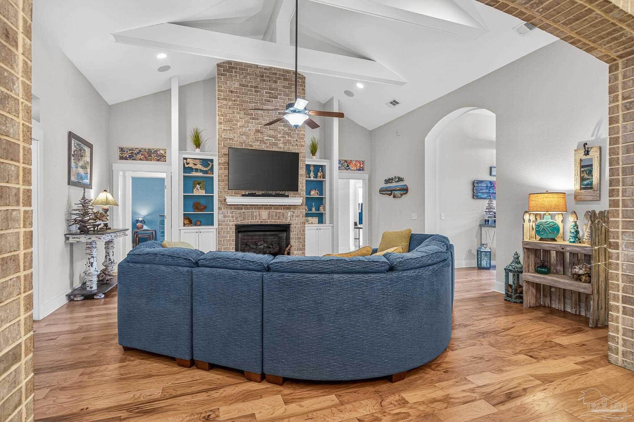 8977 Foxtail Loop