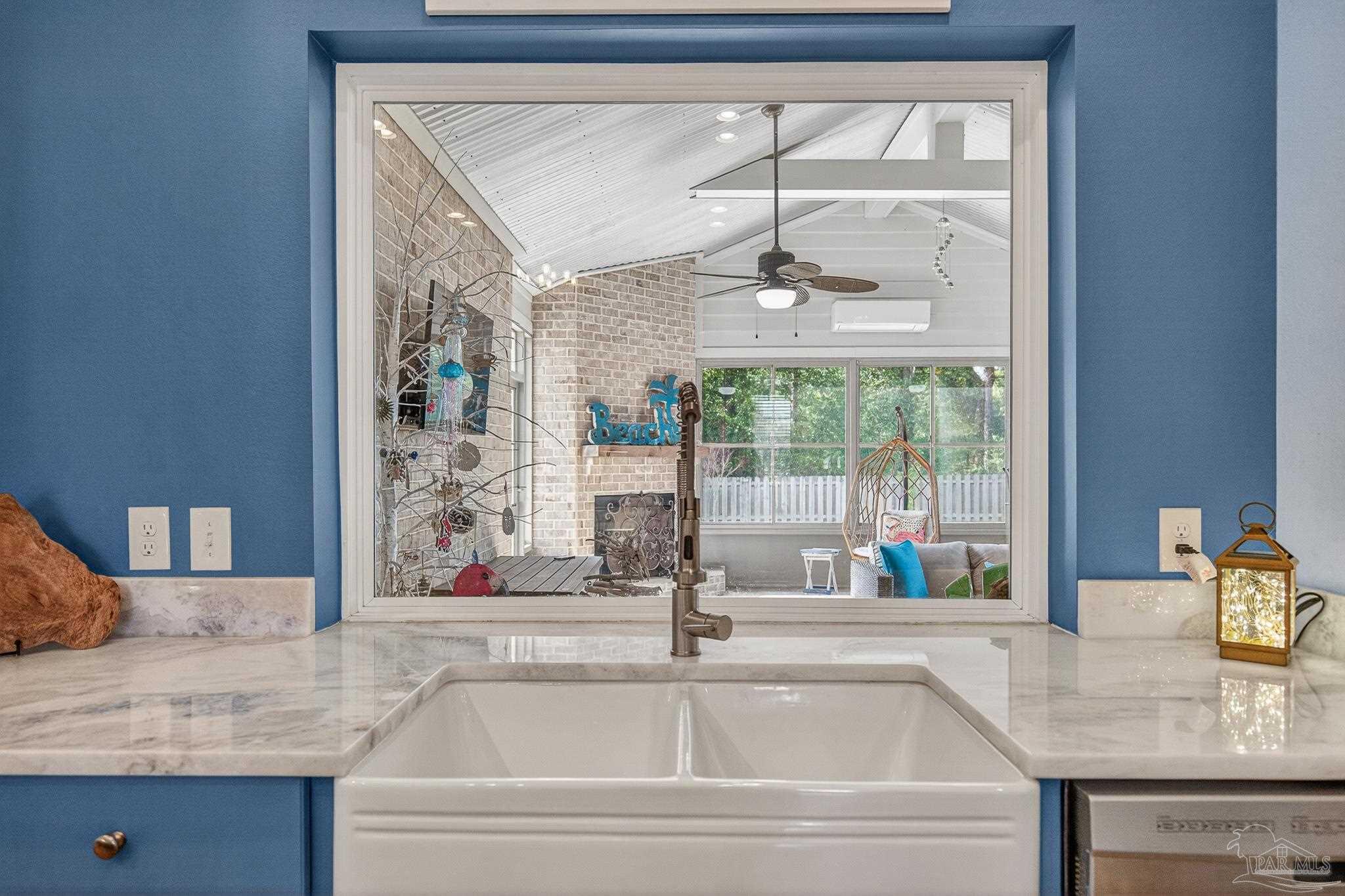 8977 Foxtail Loop