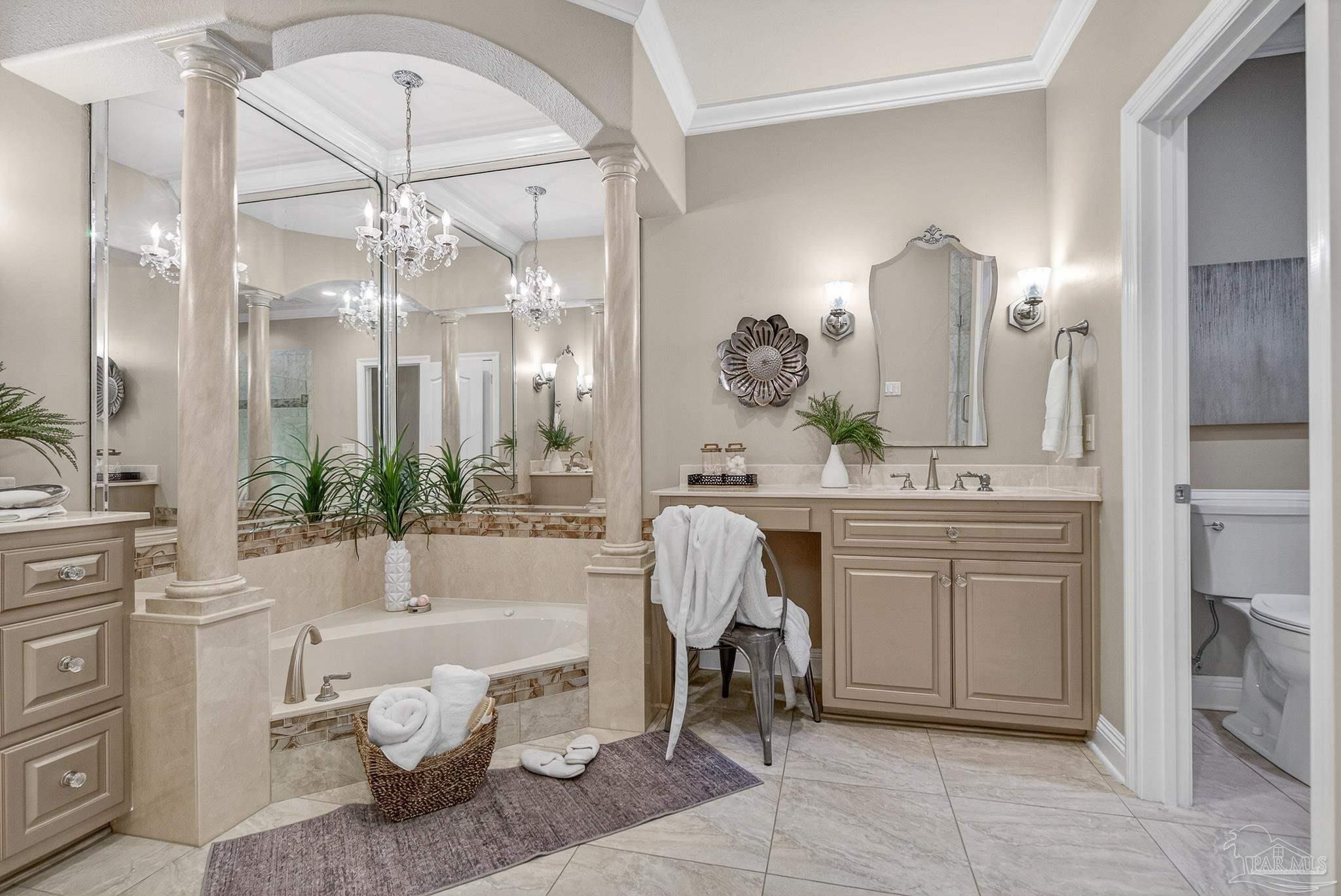 5826 Sword Fern Way