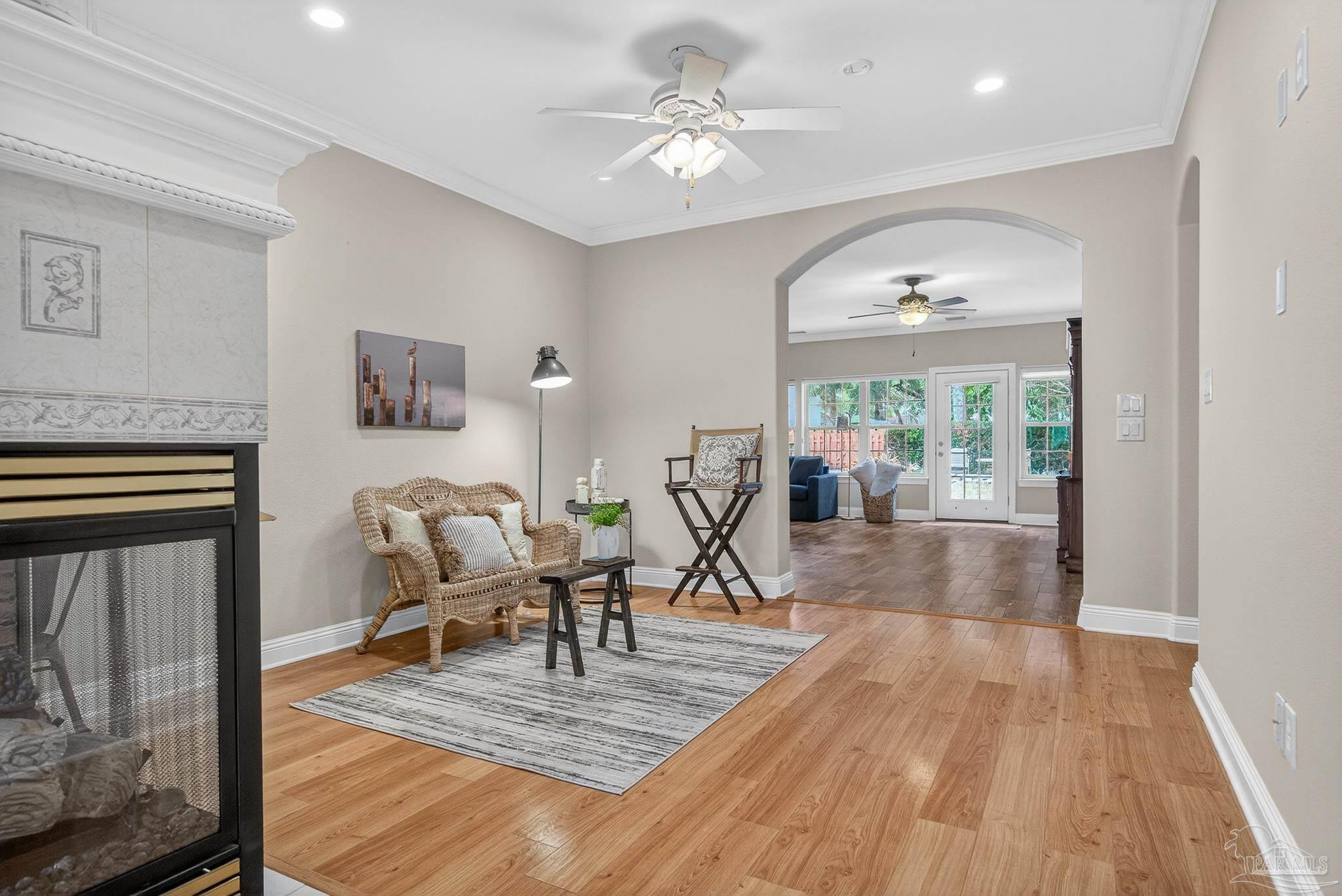 5826 Sword Fern Way