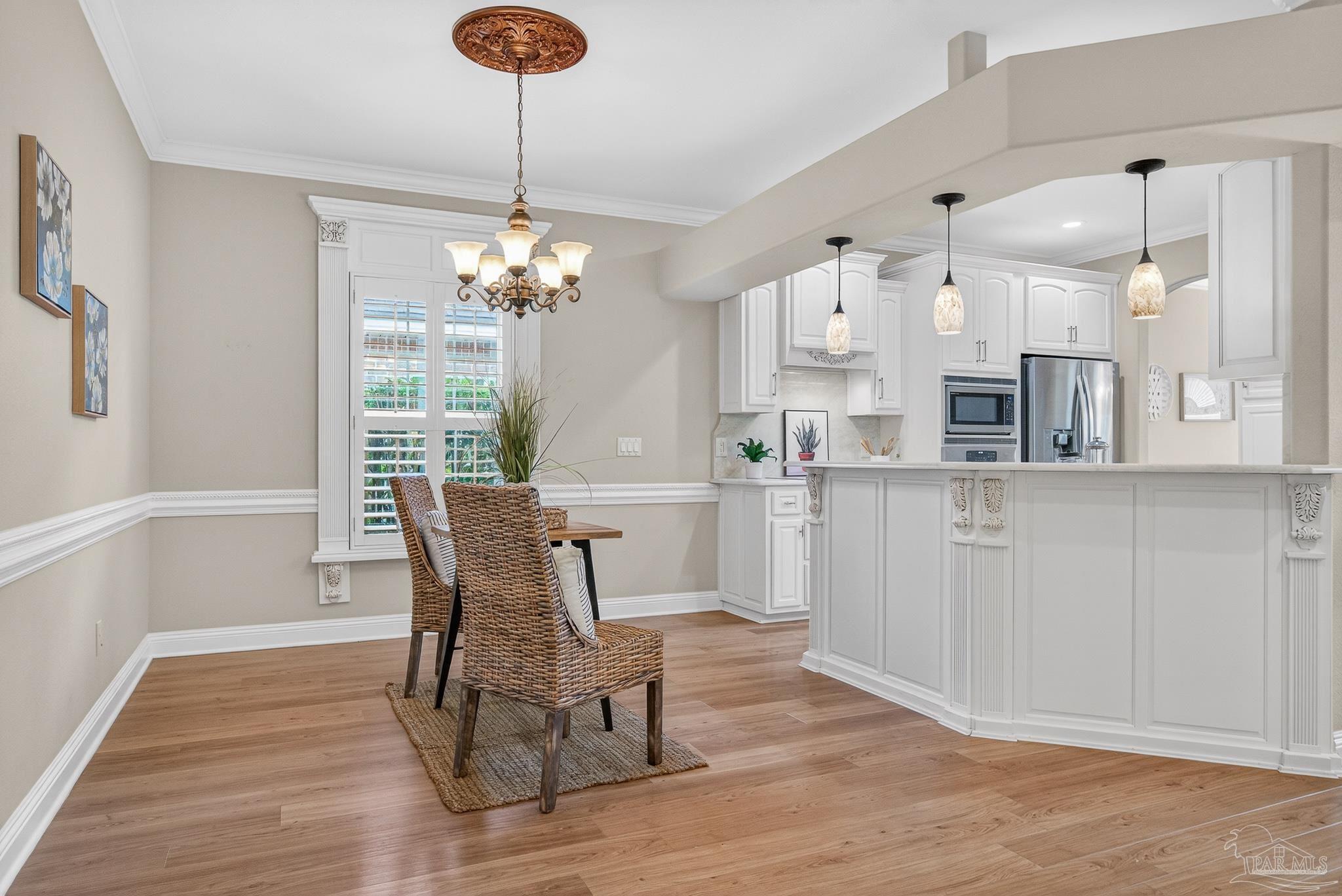 5826 Sword Fern Way