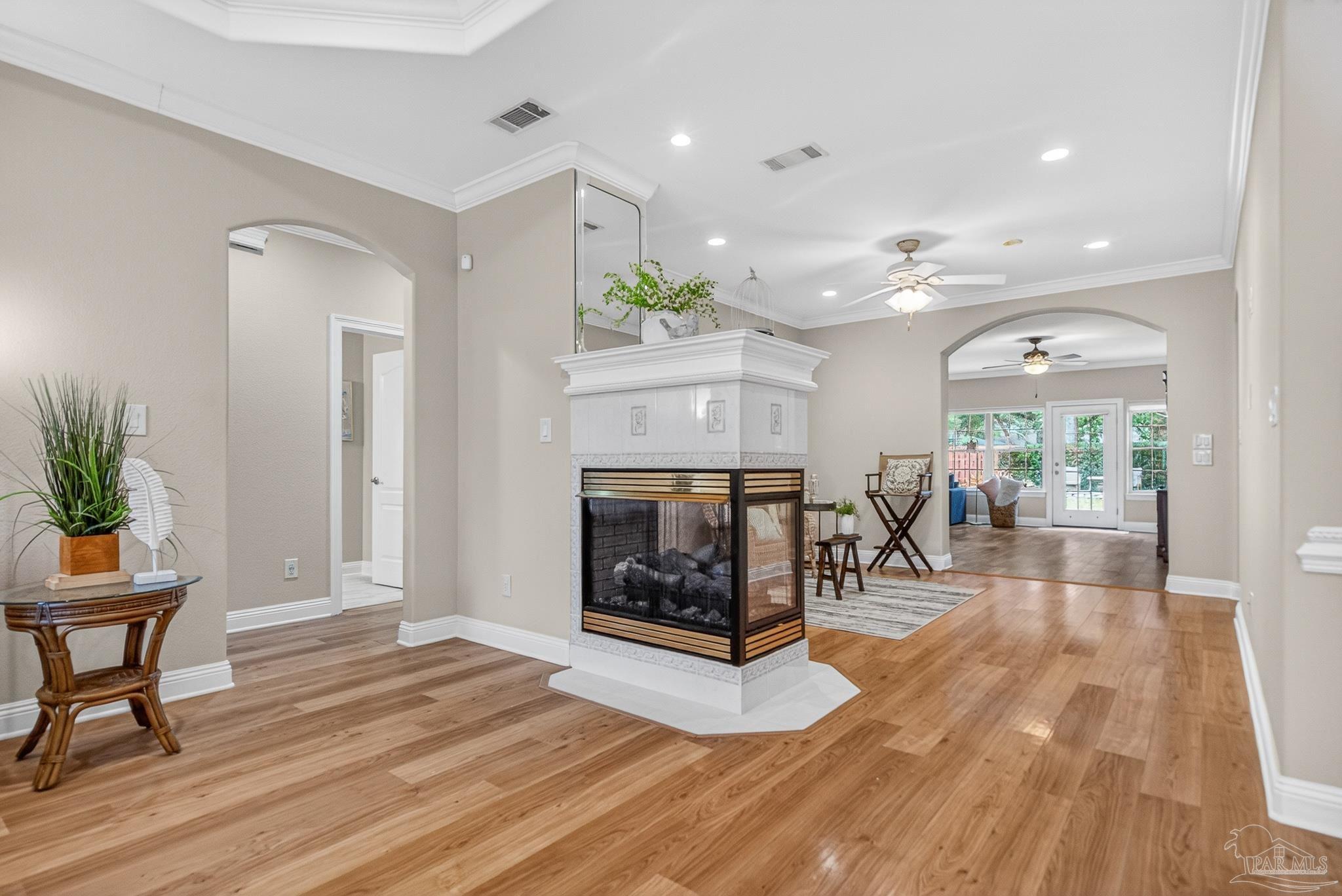 5826 Sword Fern Way