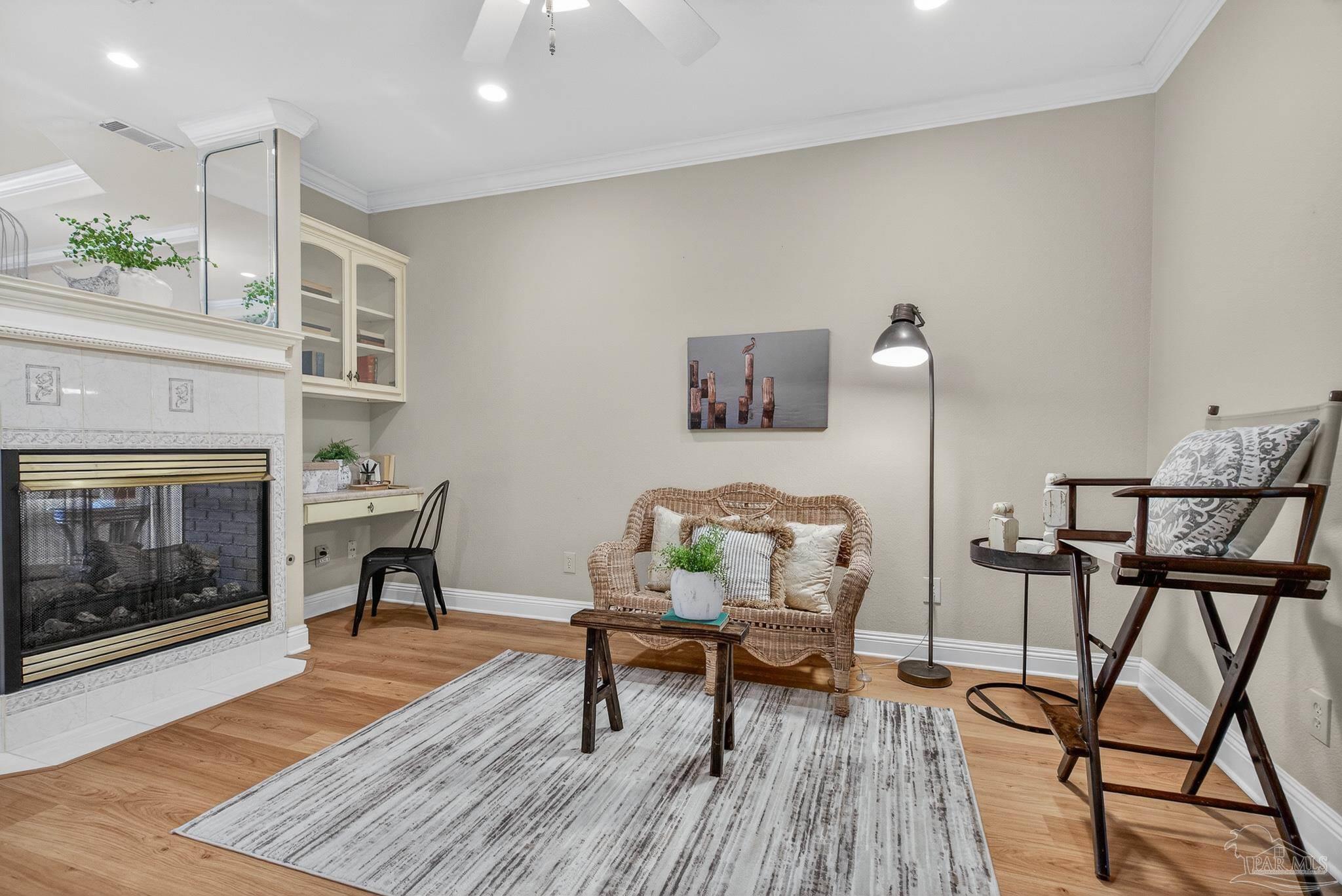 5826 Sword Fern Way