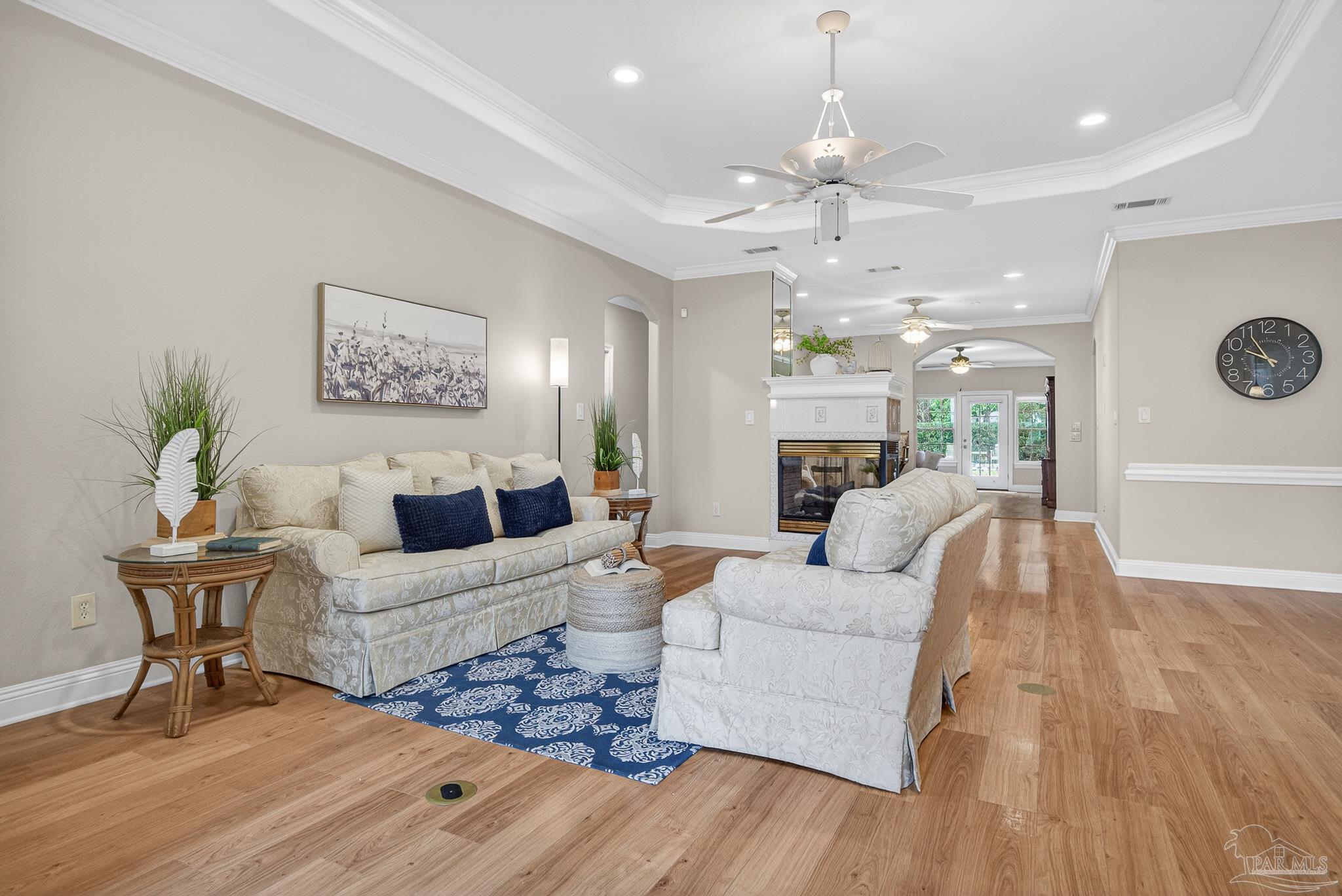 5826 Sword Fern Way