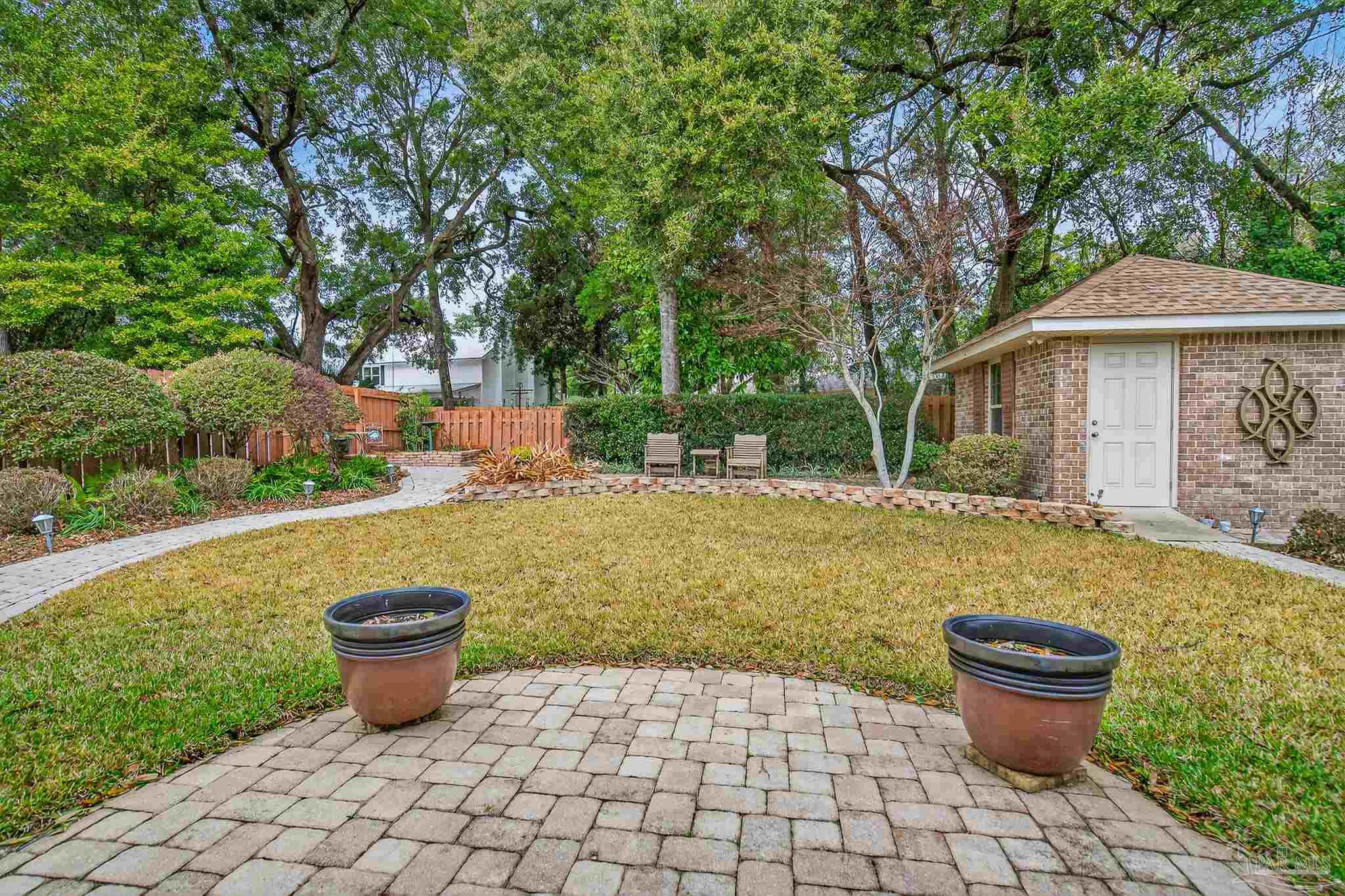 5826 Sword Fern Way