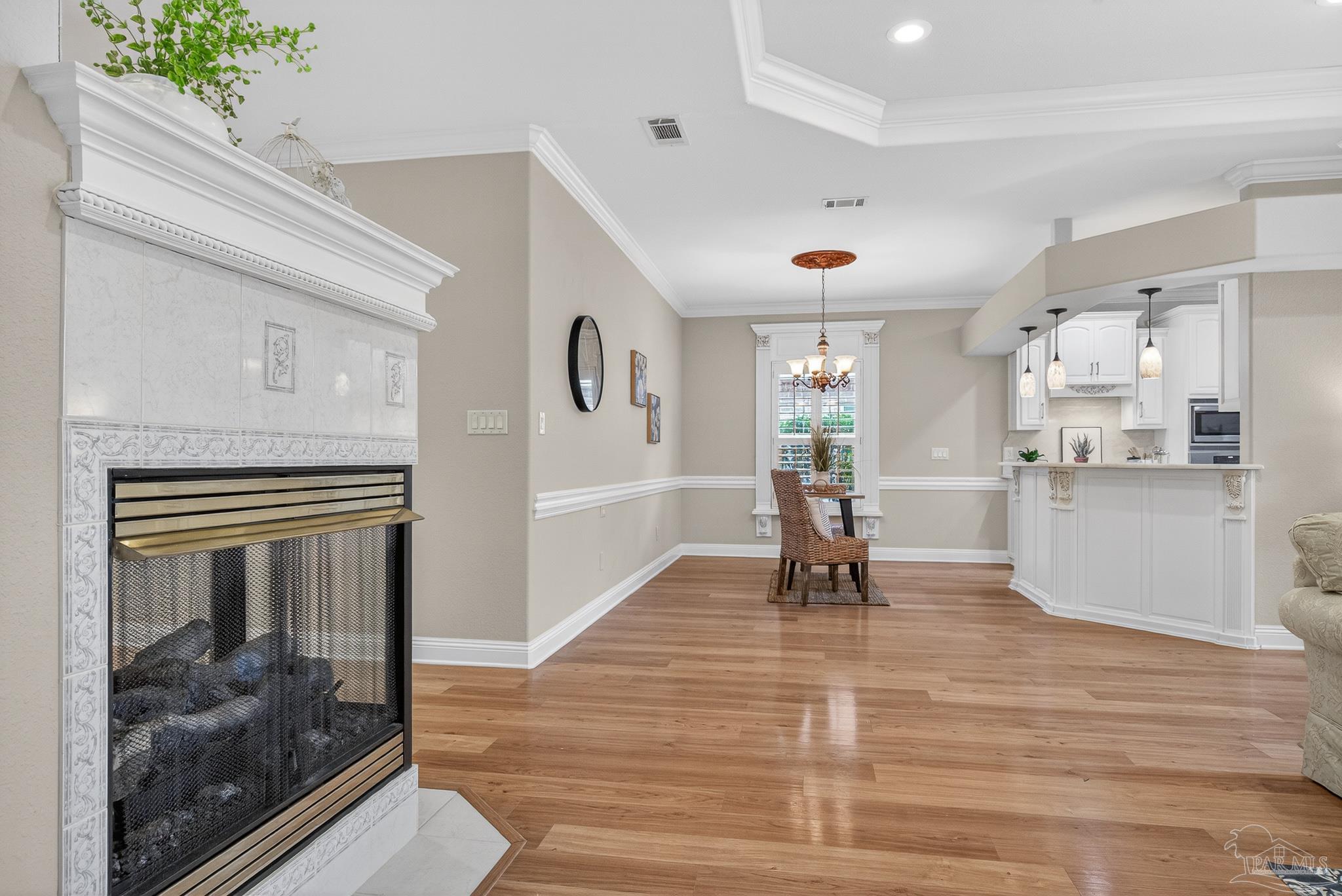 5826 Sword Fern Way
