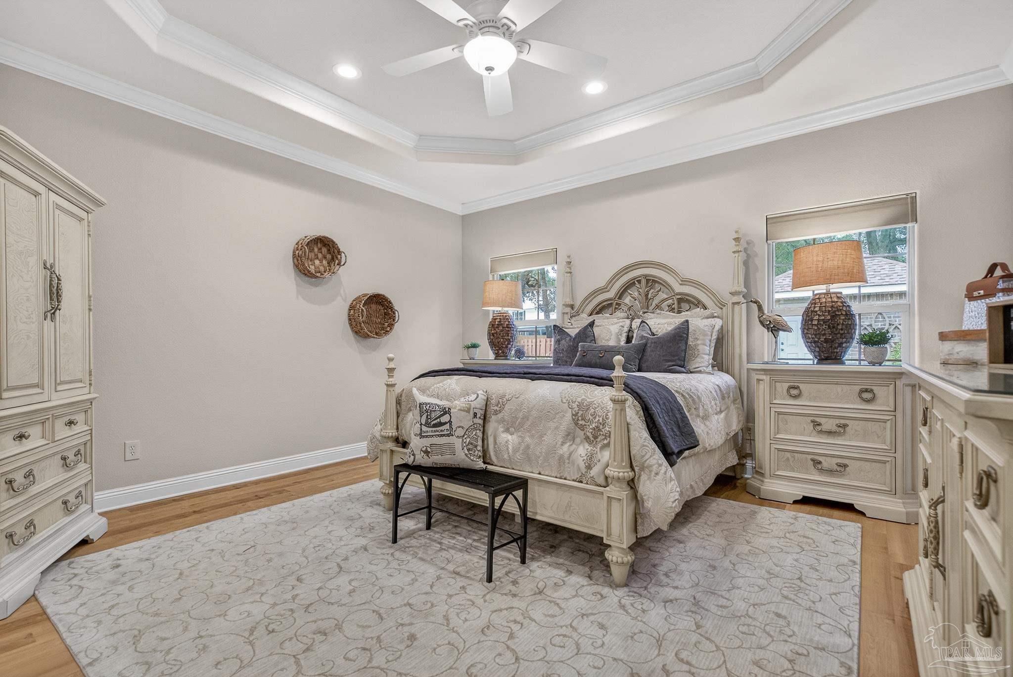 5826 Sword Fern Way