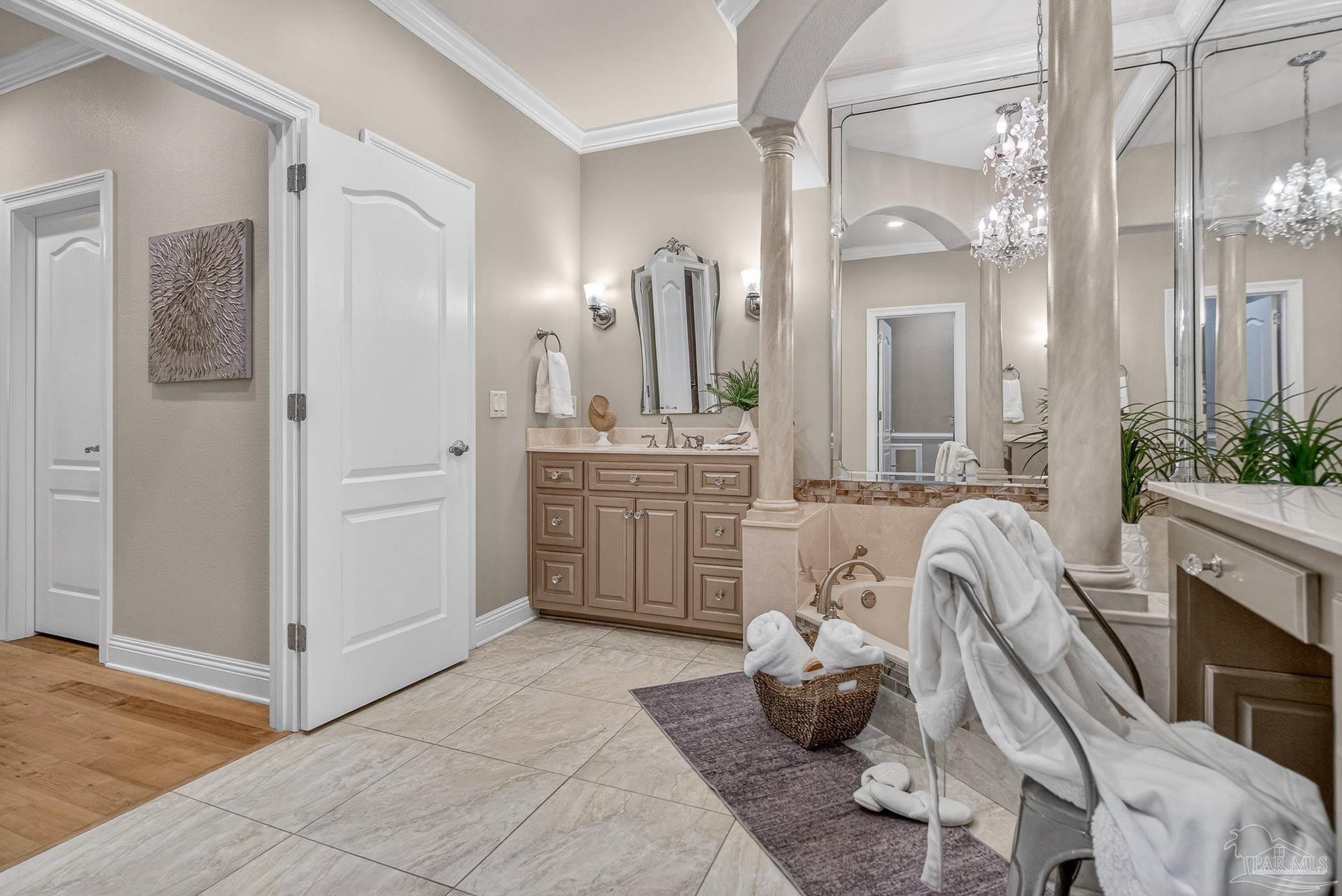 5826 Sword Fern Way