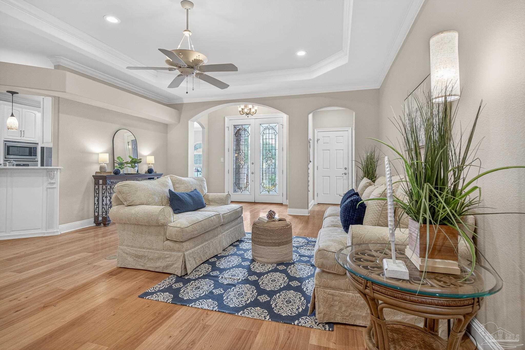 5826 Sword Fern Way